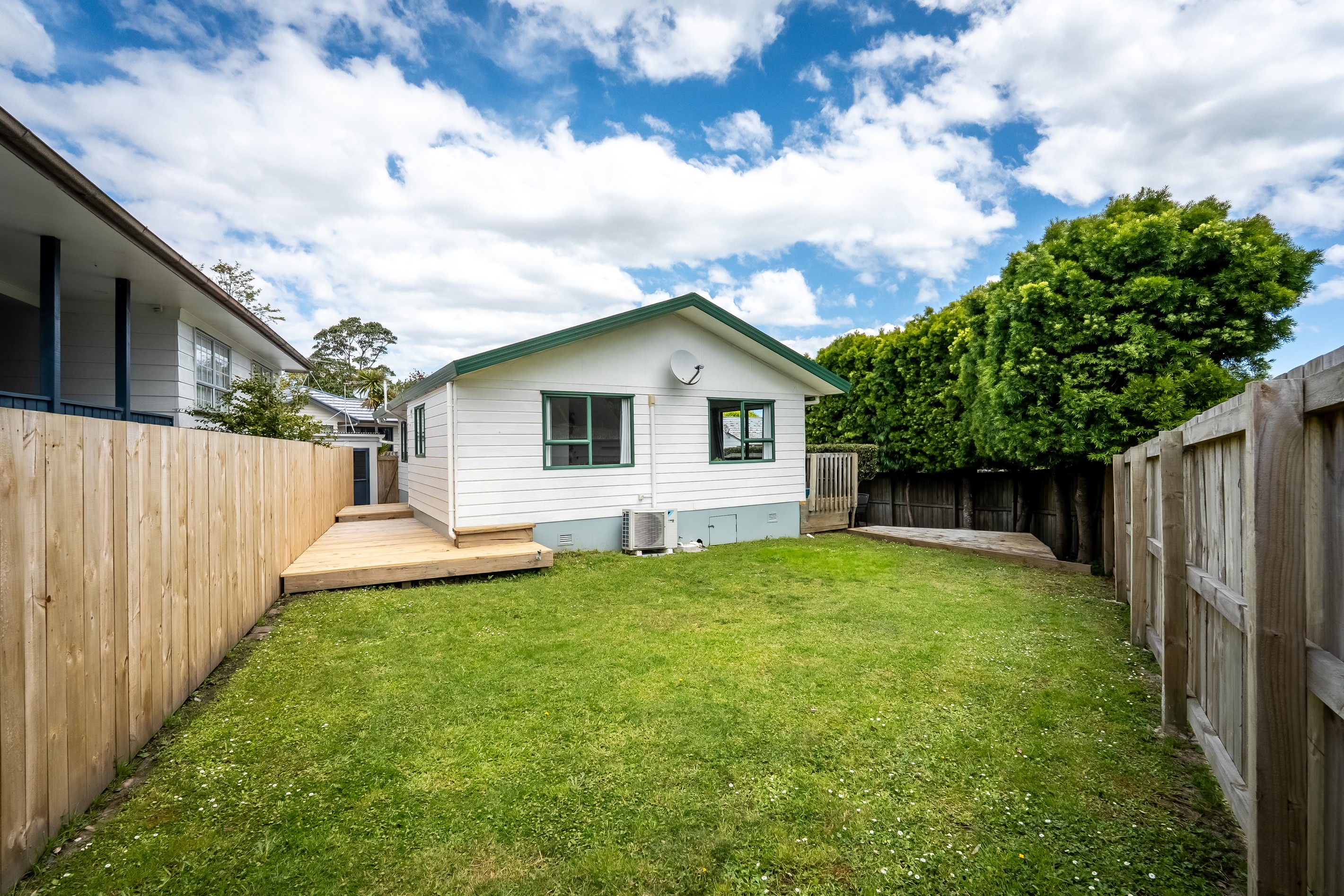 2 Ballial Place, West Harbour, Waitakere City