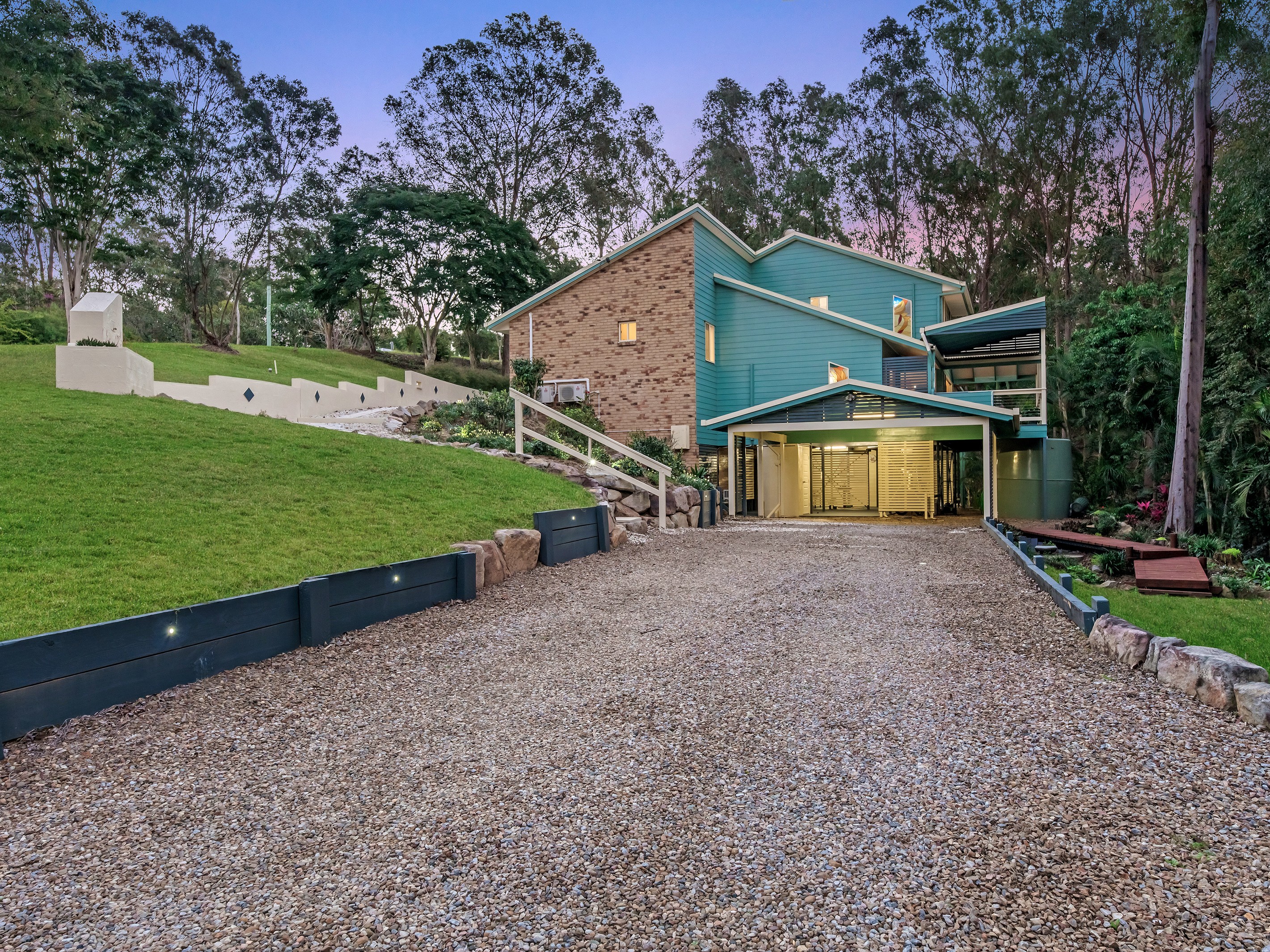 1 Kalina Place, Karana Downs, QLD 4306