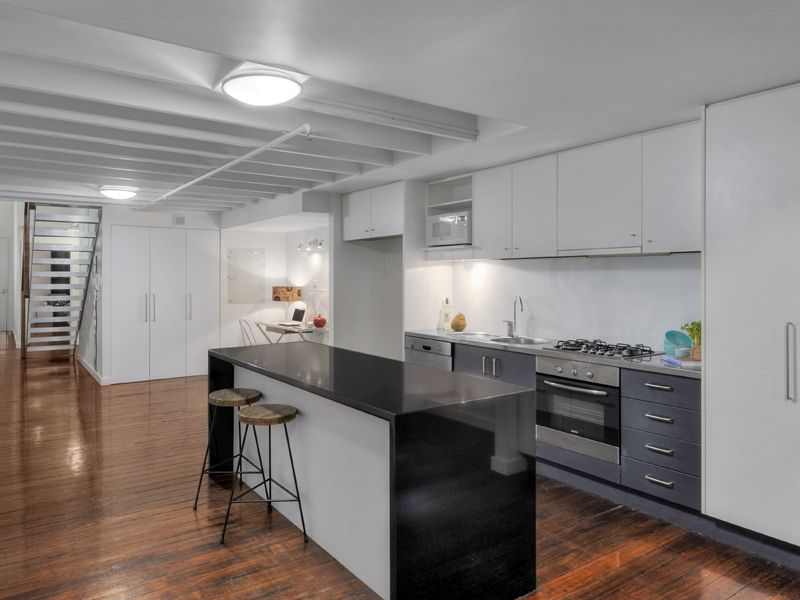 302/64 Macquarie Street, Teneriffe, QLD 4005