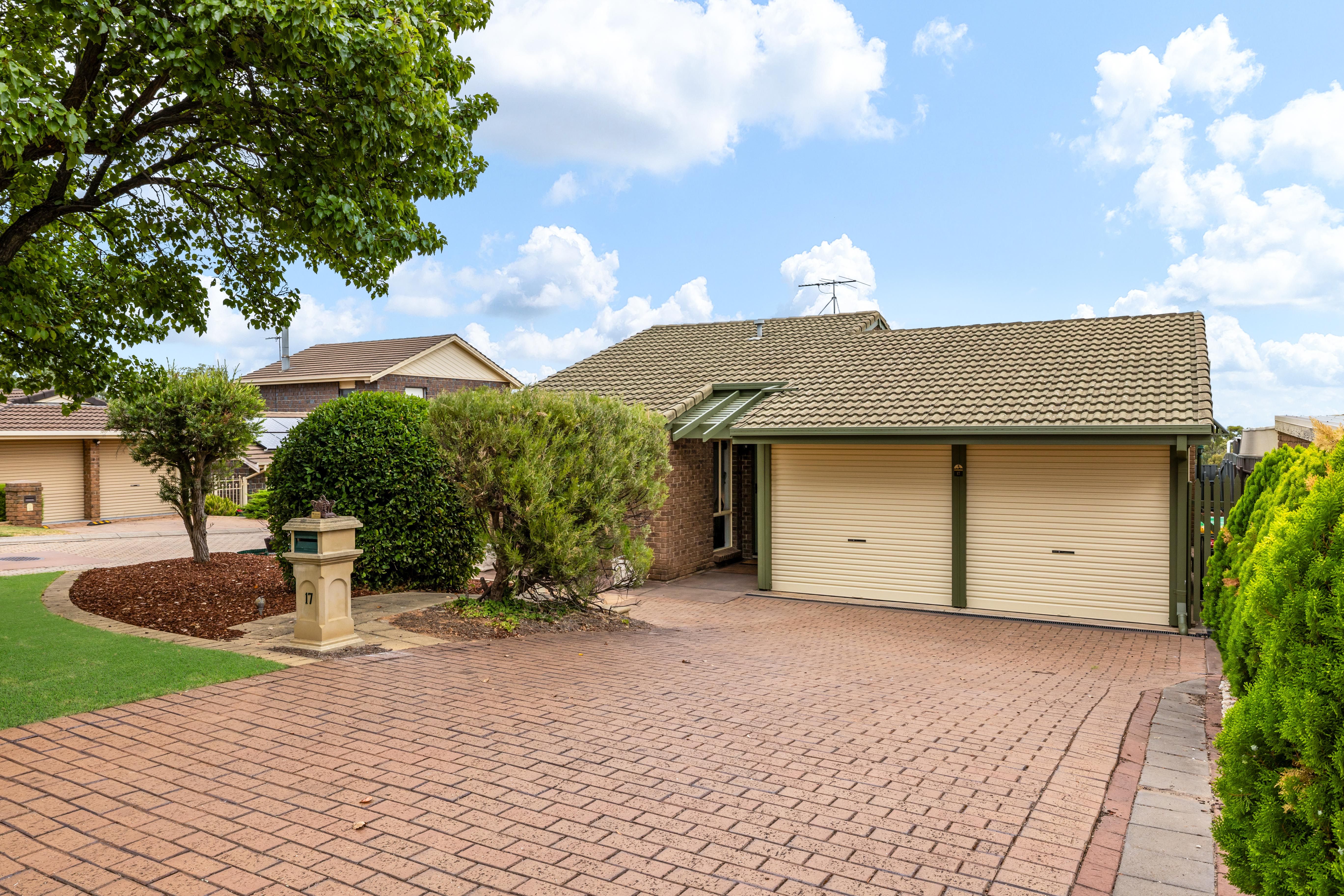 17 Baldwin Court, Wynn Vale, SA 5127