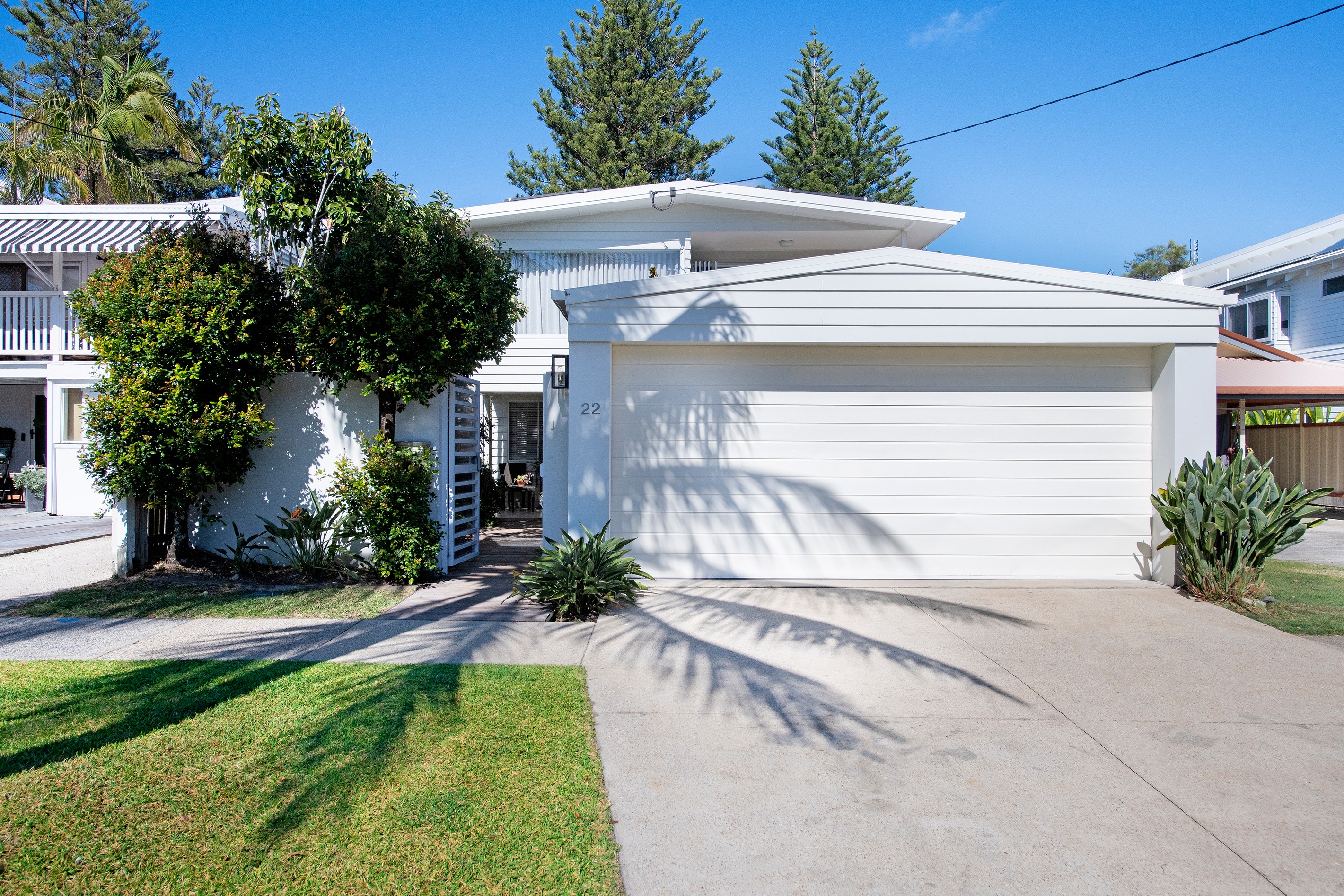 22 Venice Street, Mermaid Beach, QLD 4218