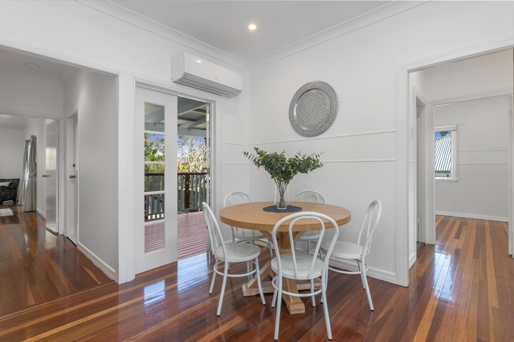 177 Seville Road, Holland Park, QLD 4121