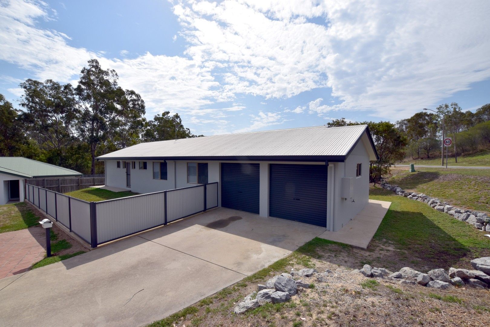 2 Elm Court, Kin Kora, QLD 4680