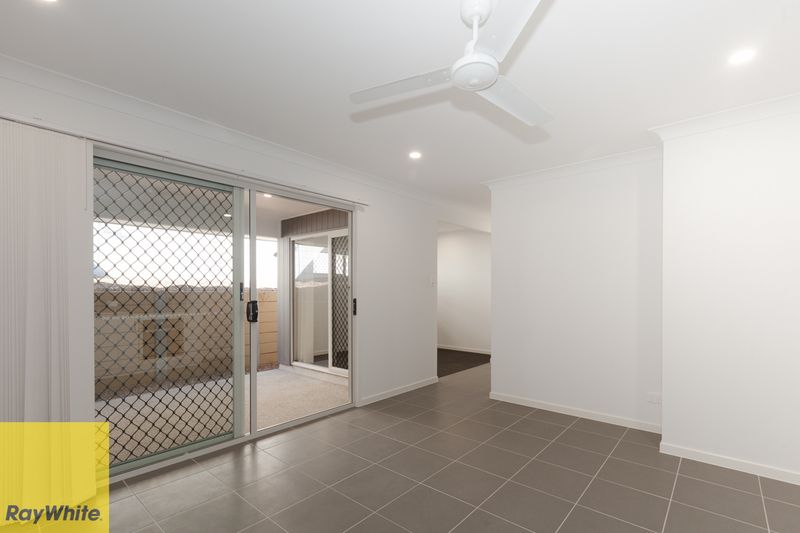 44 B Beaufortia Street, Deebing Heights, QLD 4306