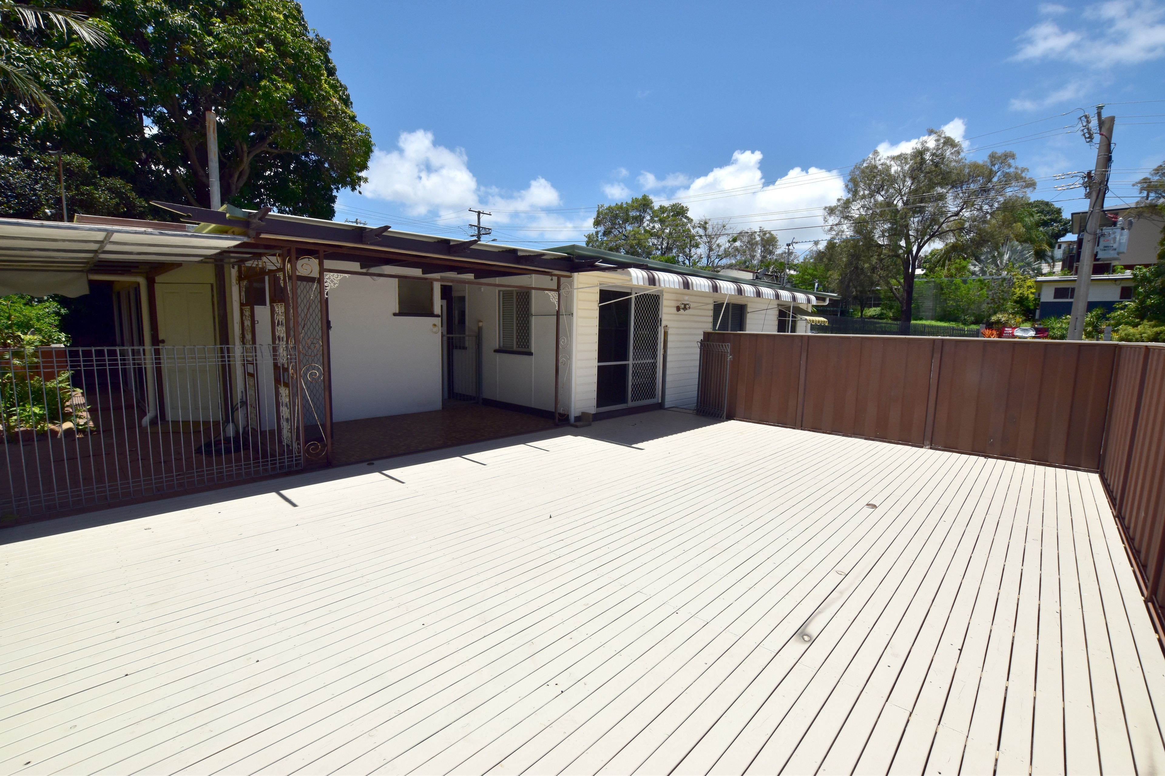 35 Boles Street, West Gladstone, QLD 4680