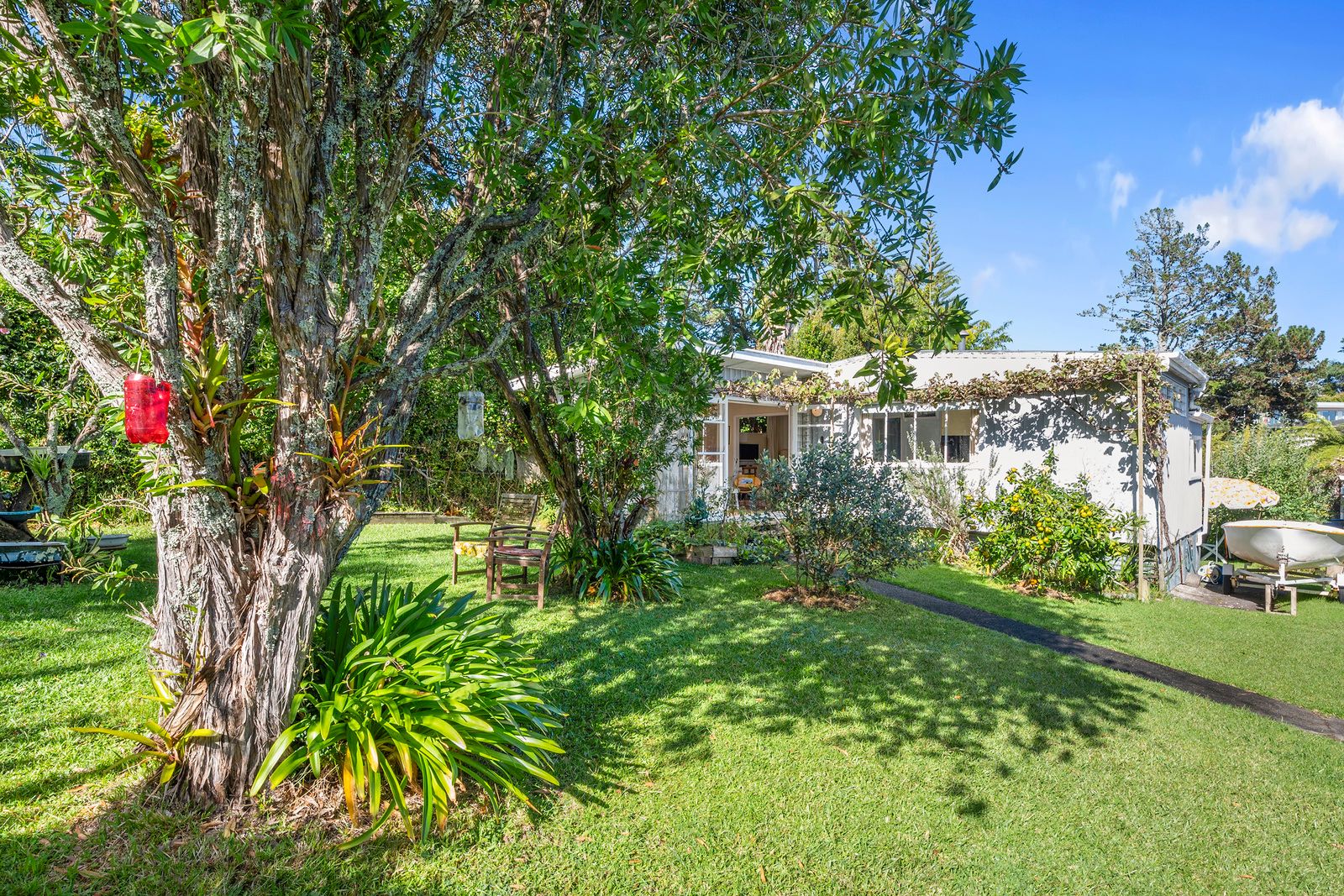 94 Aeroview Drive, Beach Haven, North Shore City