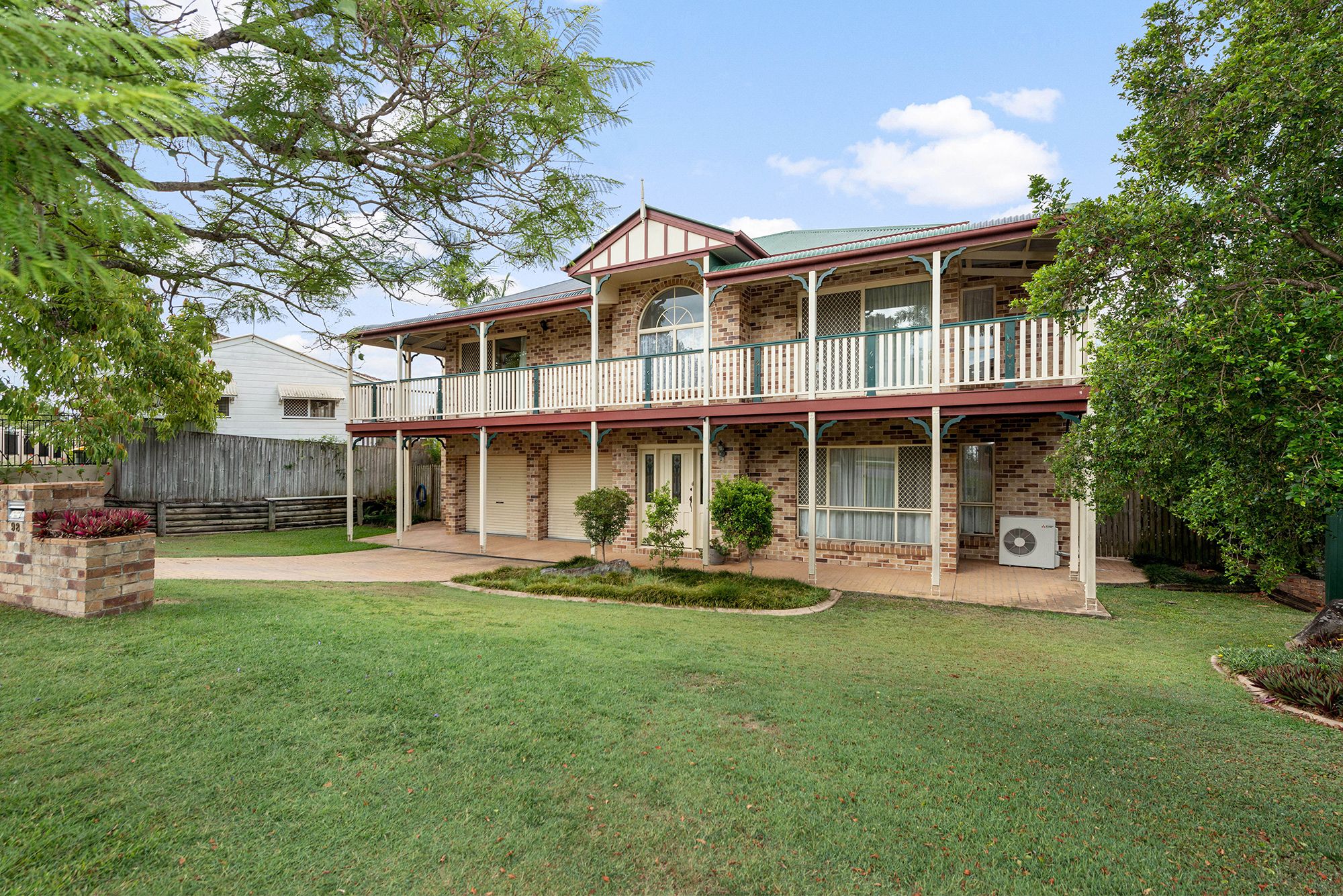 98 Pallert Street, Middle Park QLD 4074