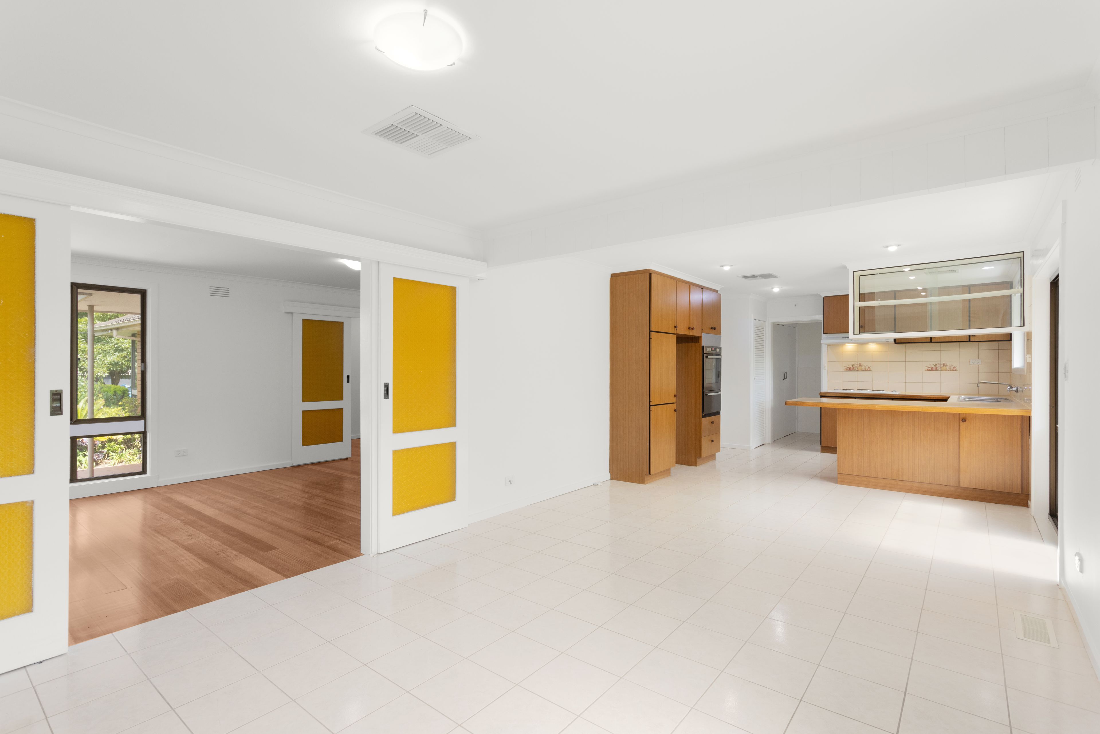 107 Lawrence Road, Mount Waverley, VIC 3149