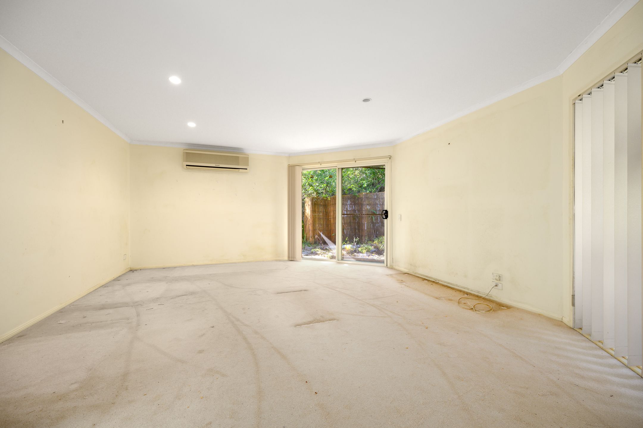 15 Equador Court, Pacific Pines, QLD 4211
