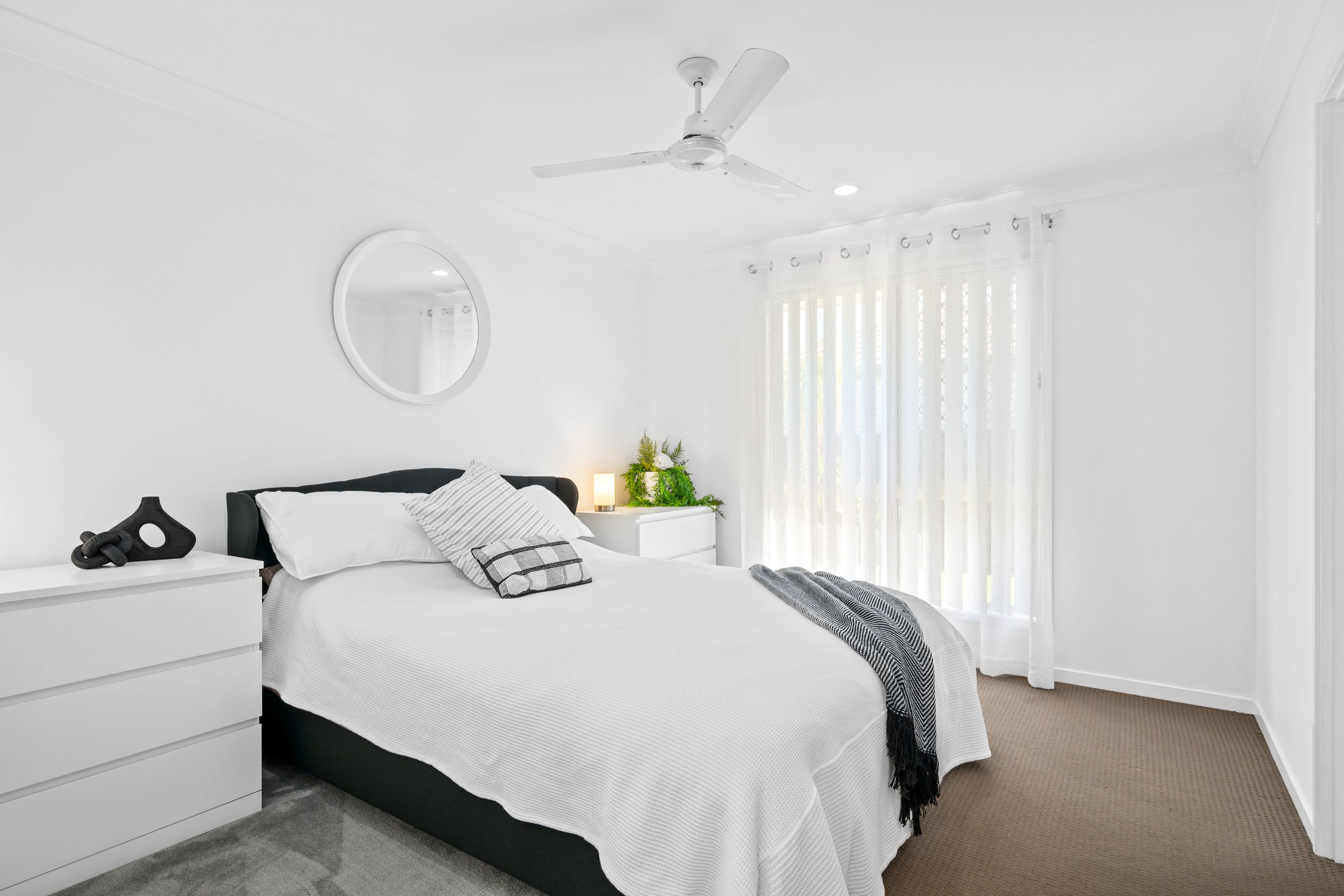 14 Huxley Street, Redbank Plains, QLD 4301