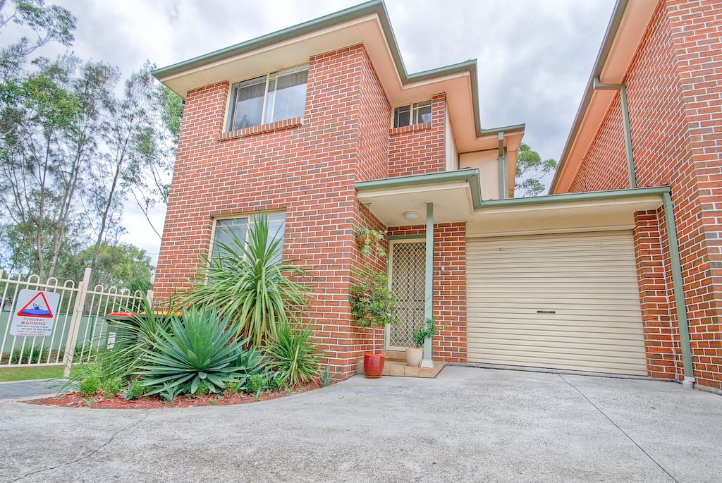 8/104-106 Metella Road — photo from Ray White United Group - Toongabbie