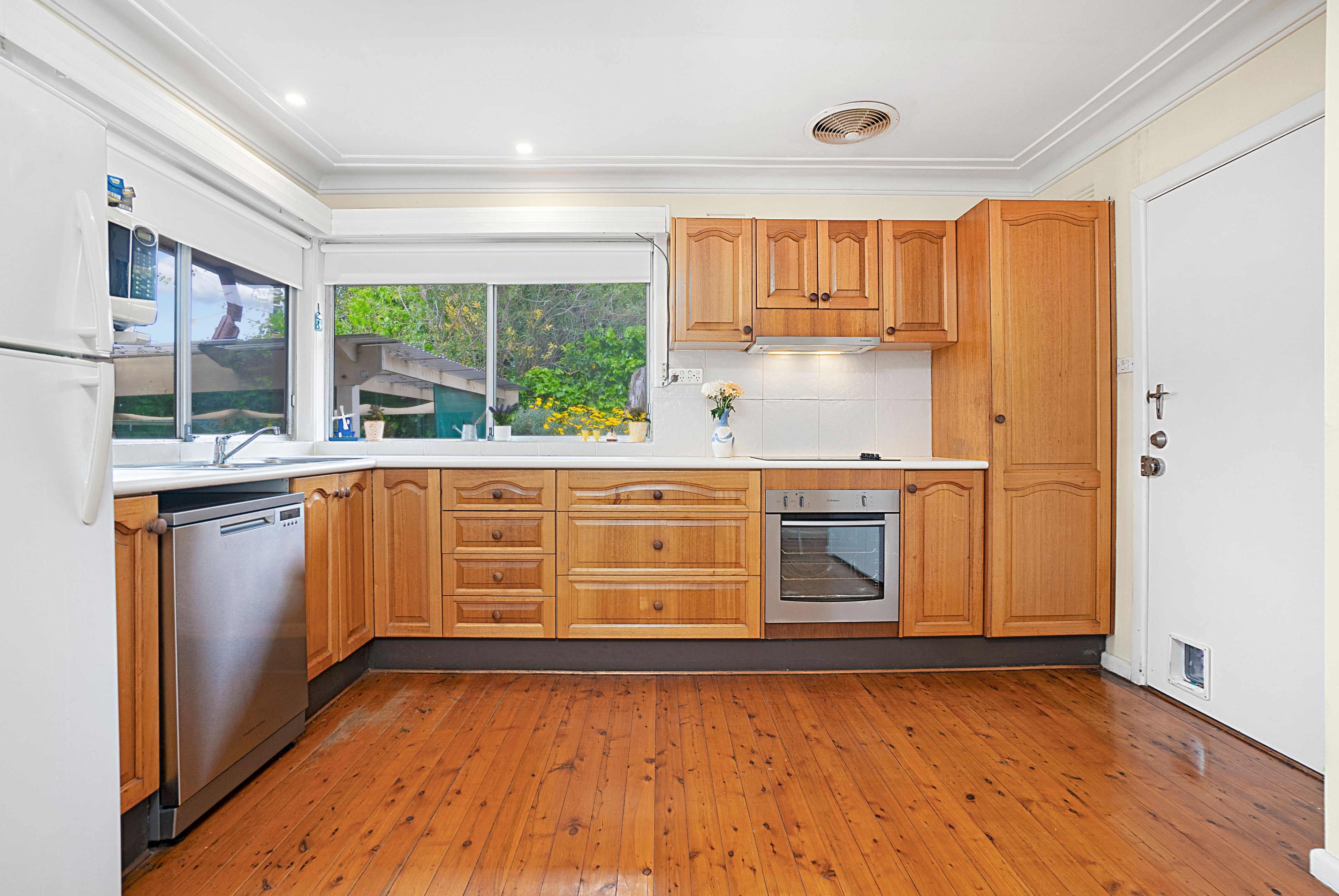 6 Warwick Parade, Castle Hill, NSW 2154