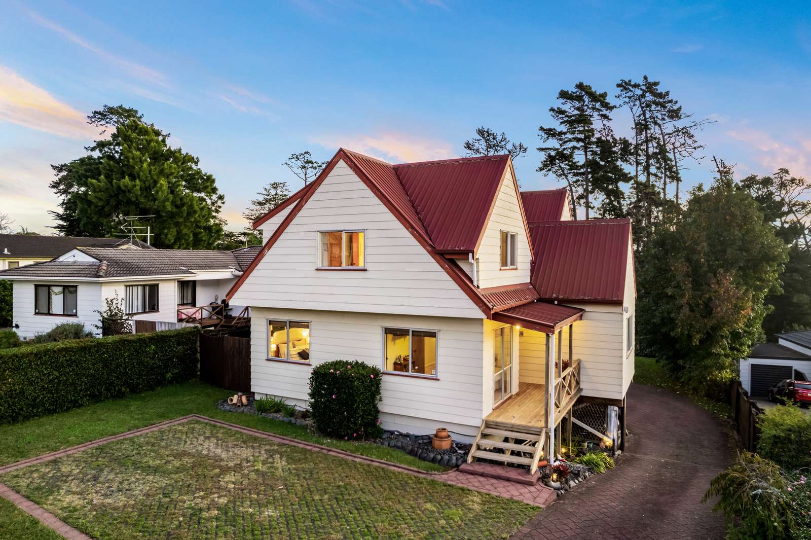 153 Aviemore Drive, Highland Park, Manukau City Real Estate Ray