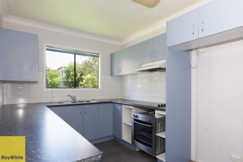 37 School Road, Redbank Plains, QLD 4301