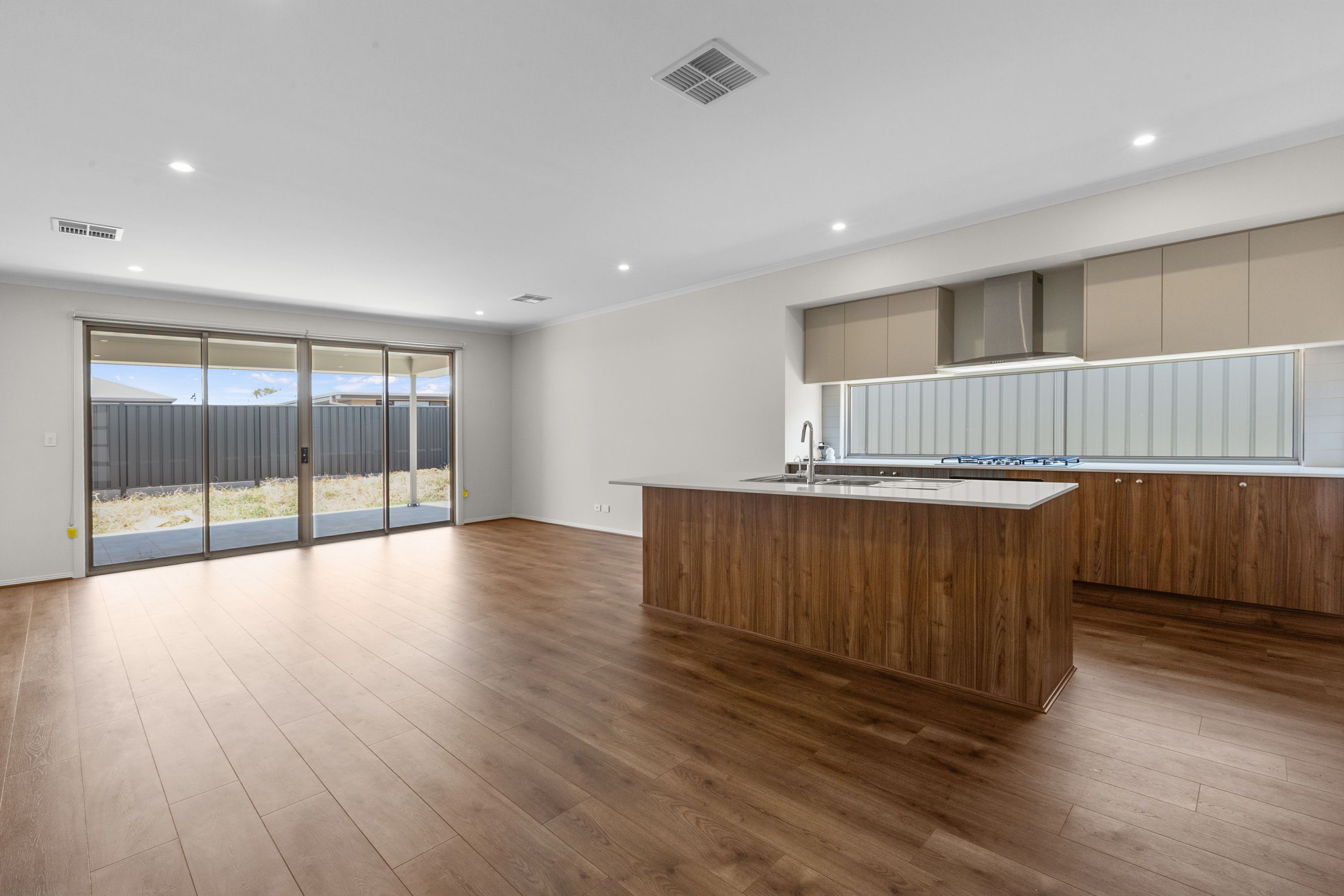 19 Munro Avenue, Munno Para, SA 5115