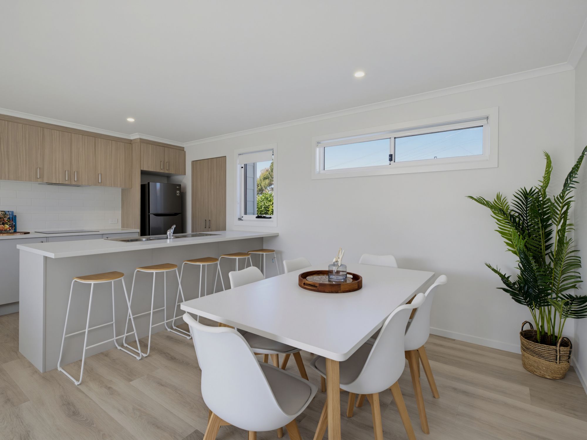 2/4 Turner Street — photo 8 of 17