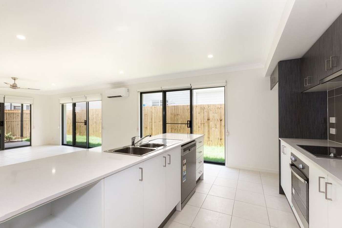 63 Popran Chase, South Ripley, QLD 4306