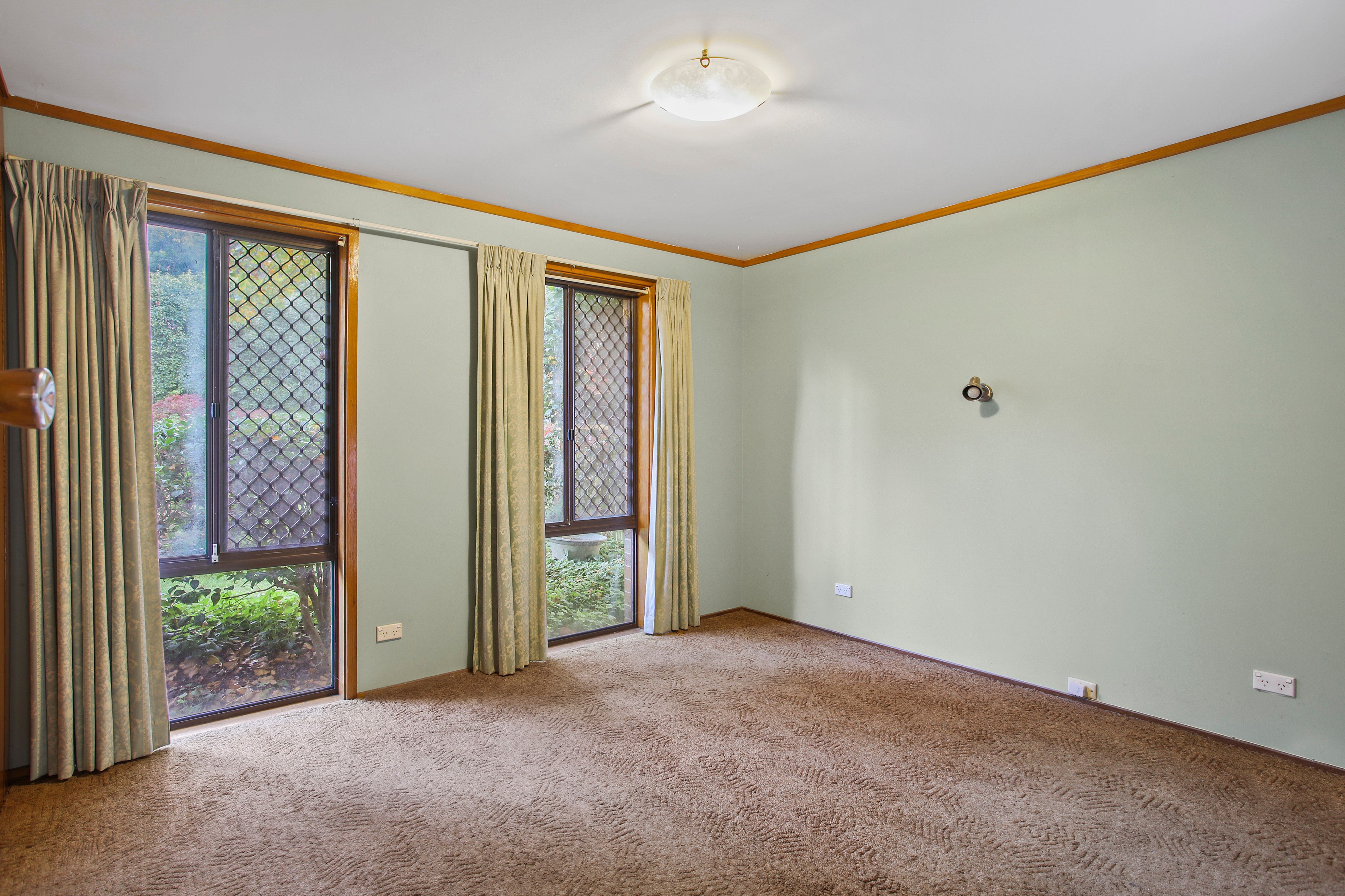 63 Tyndall Street — photo 3 of 5