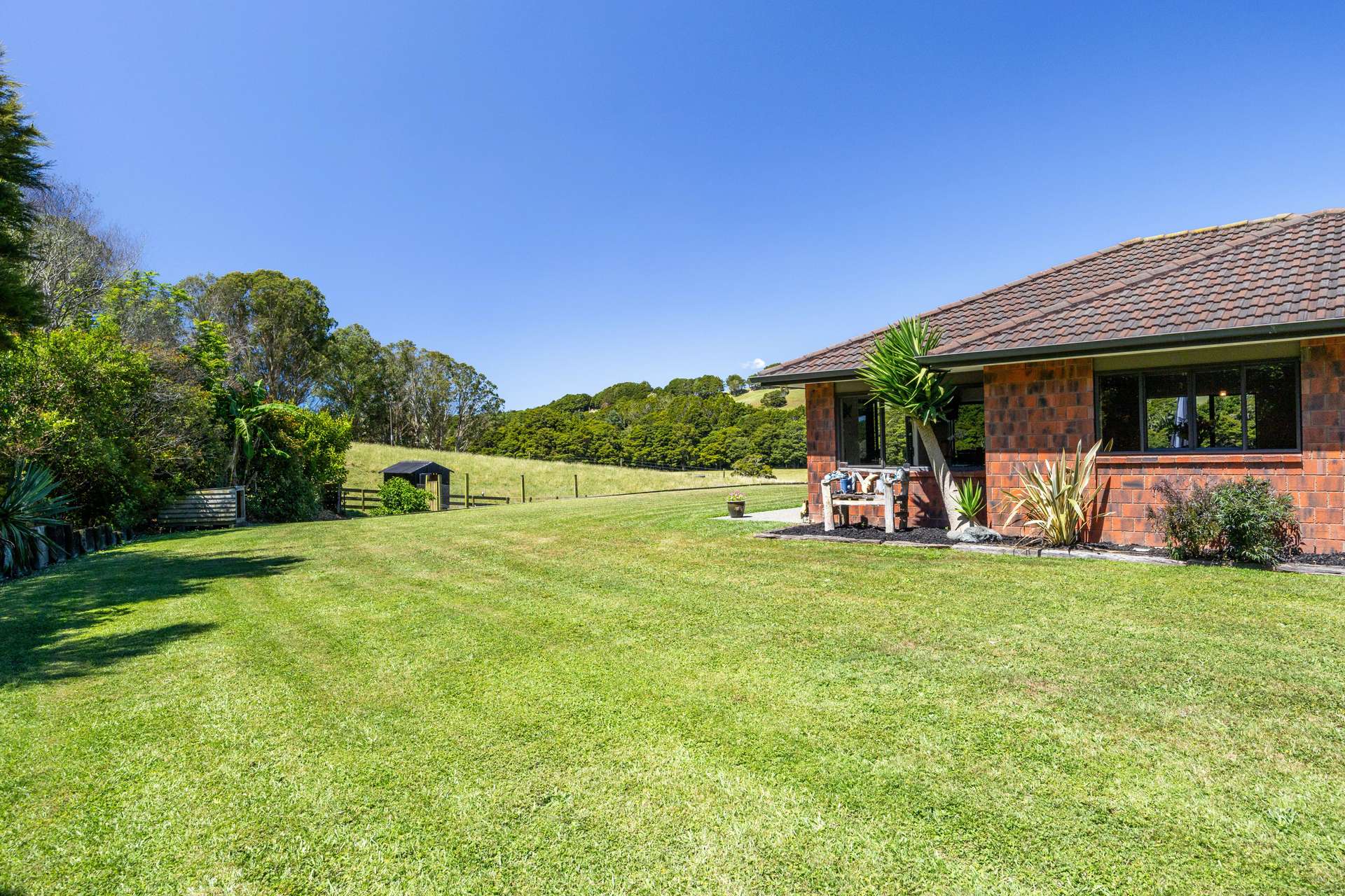 477 Waiteitei Road photo 39