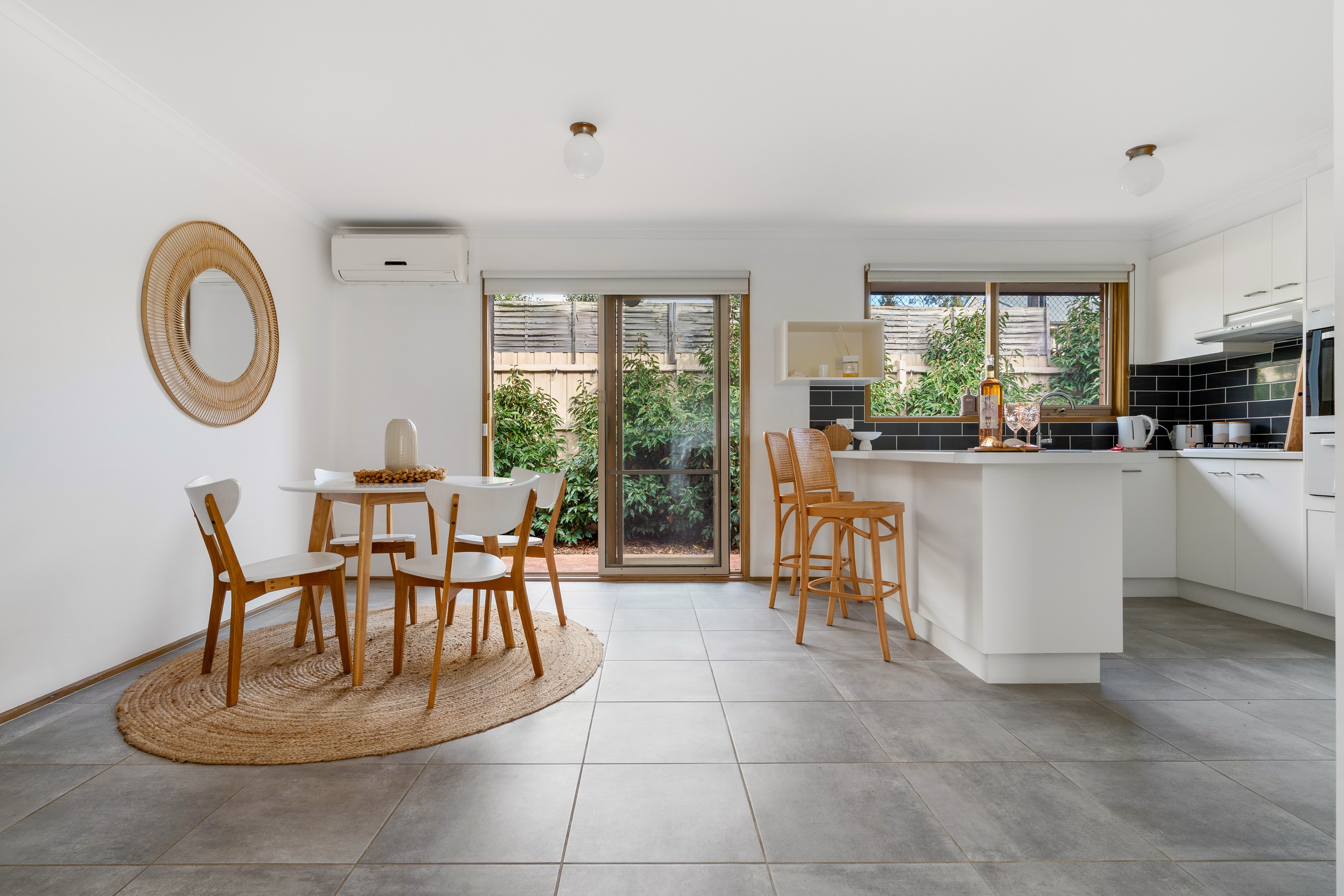 2/11 Bellbangra Avenue, Rosebud, VIC 3939