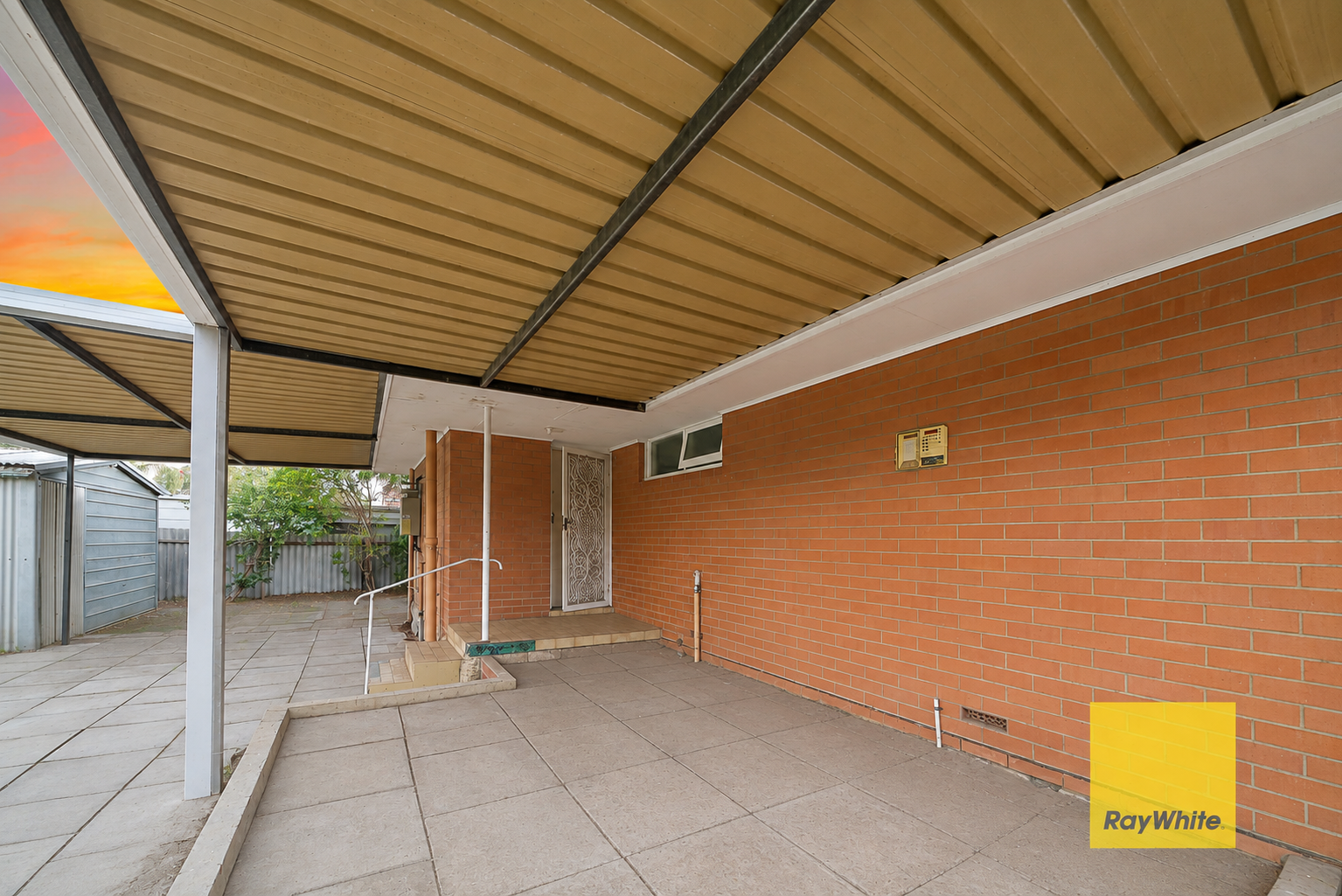 30 Golders Way — photo 12 of 20