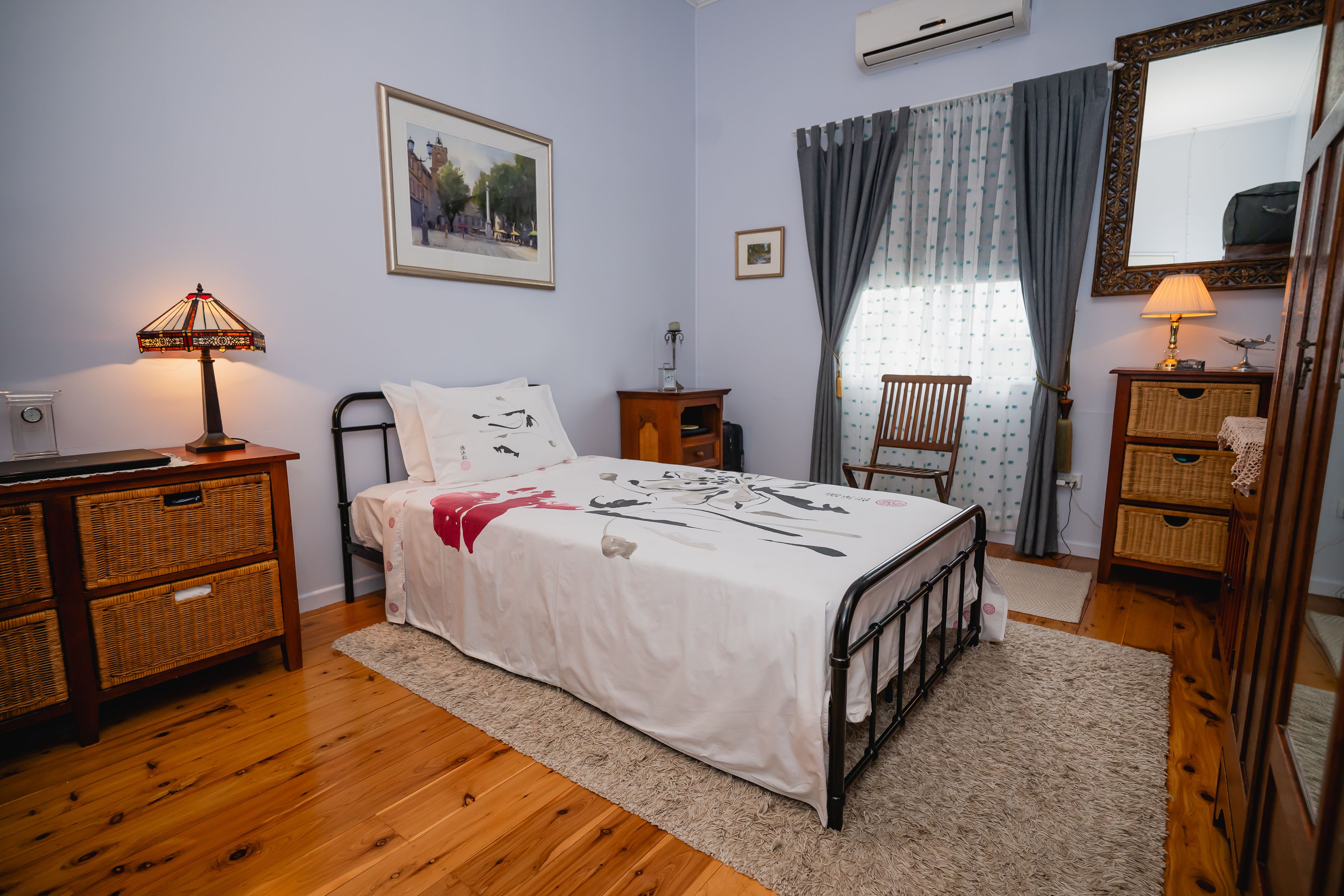 37 Russell Street — photo 8 of 29