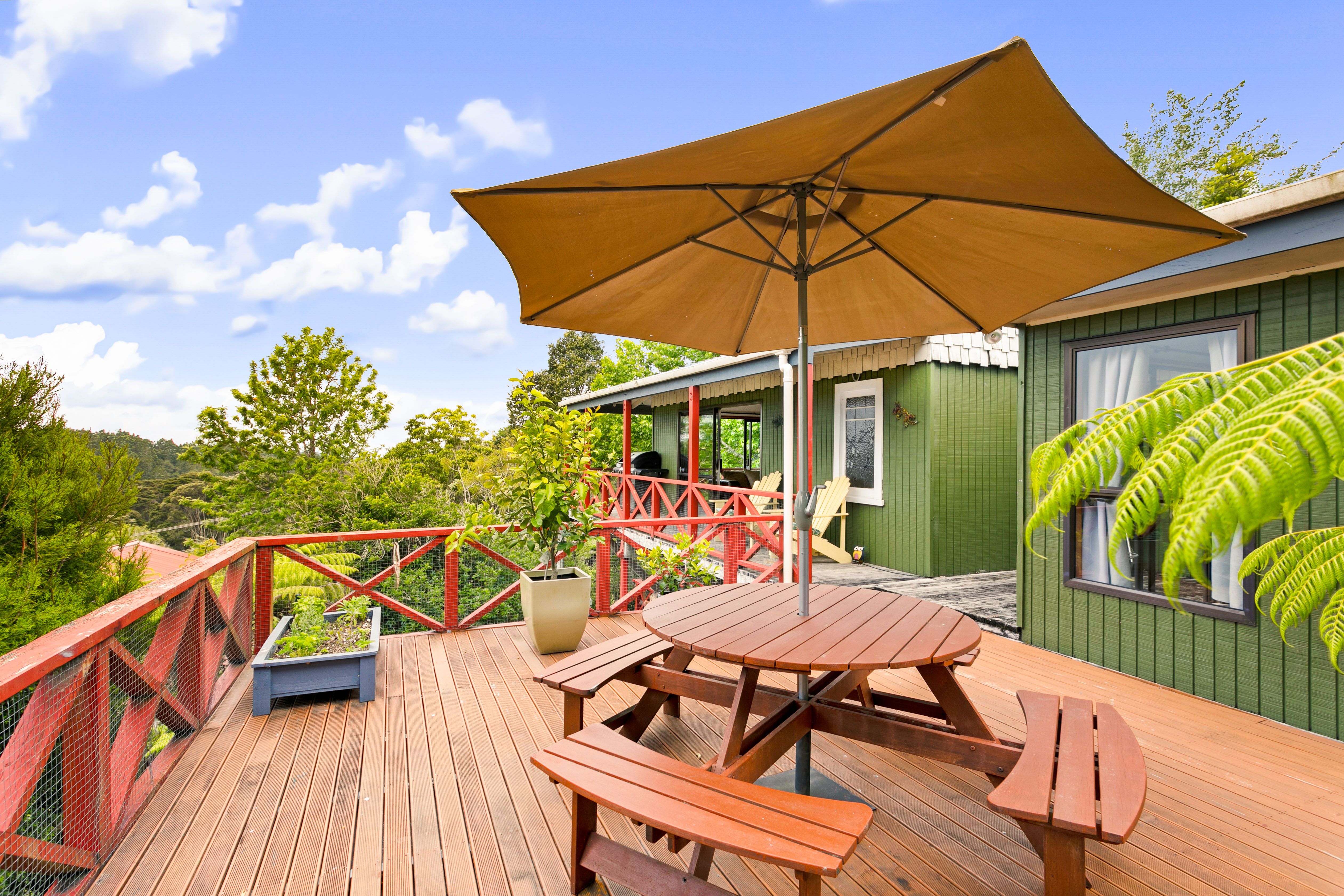 389 Huia Road, Titirangi, Waitakere City