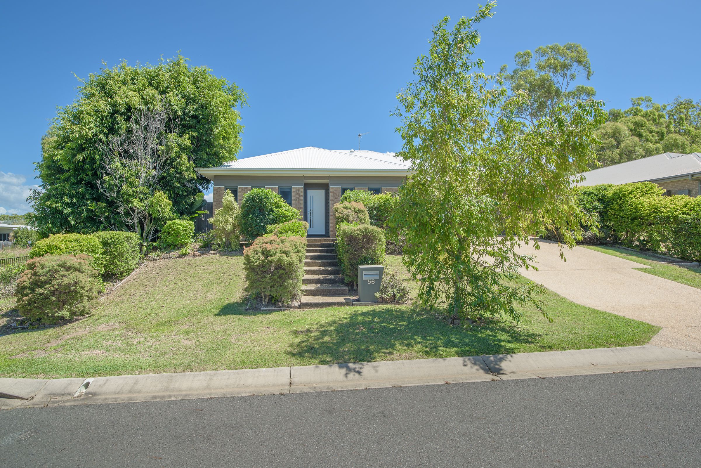56 Iris Road, Kirkwood QLD 4680