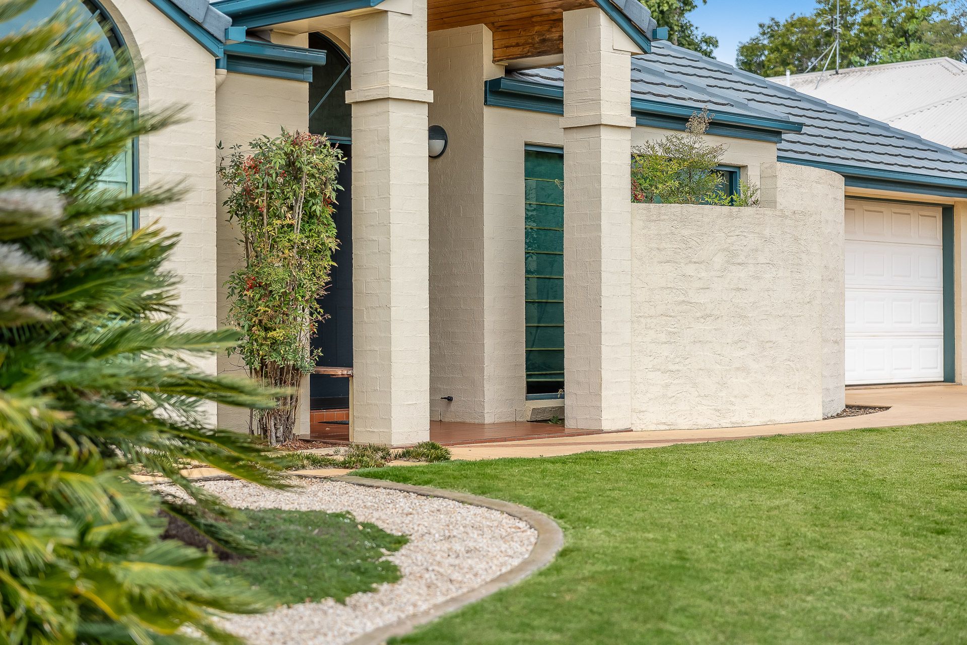 3 Bouganvillea Drive, Middle Ridge, QLD 4350