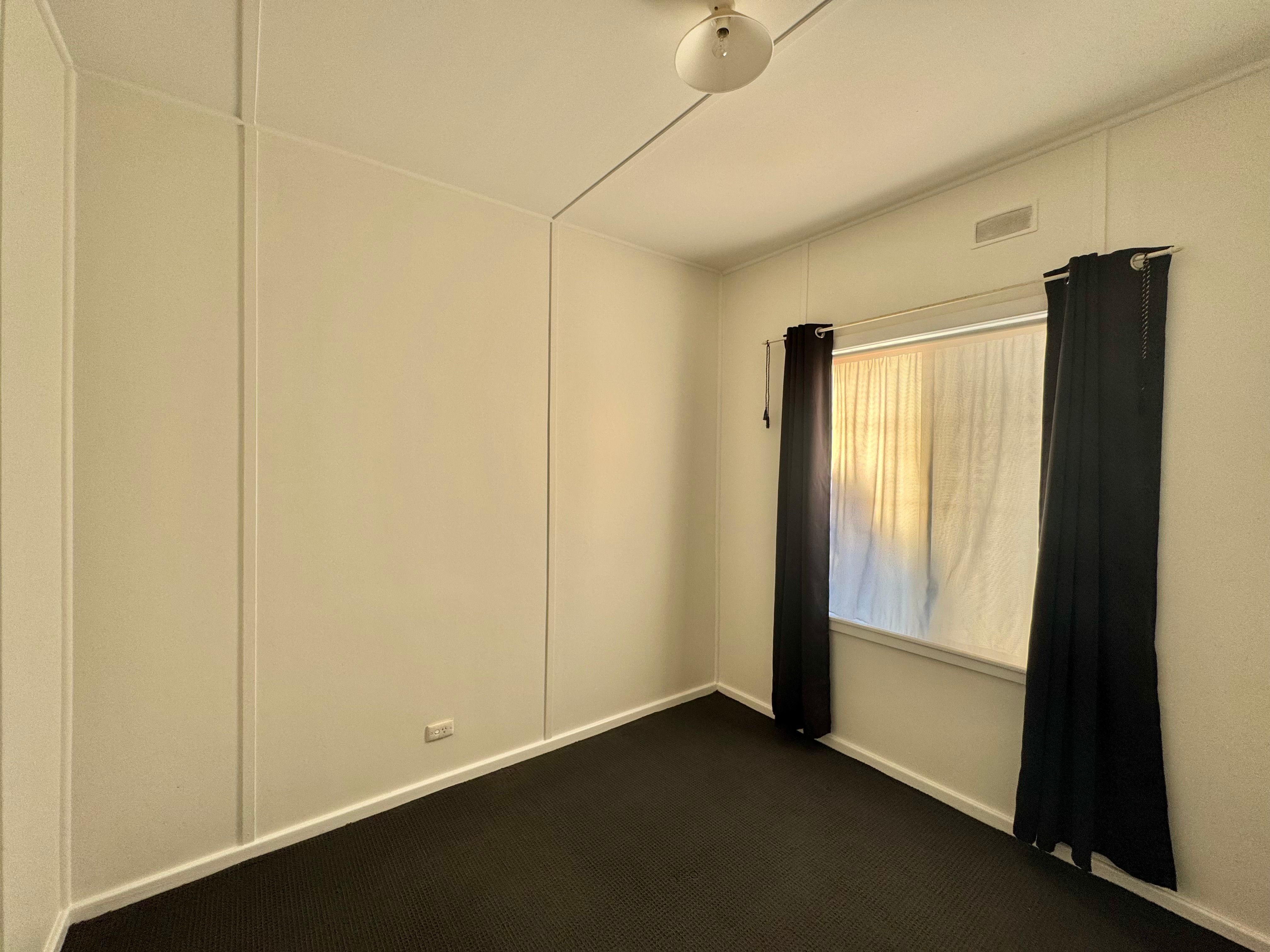 25 Gouge Street — photo 6 of 10