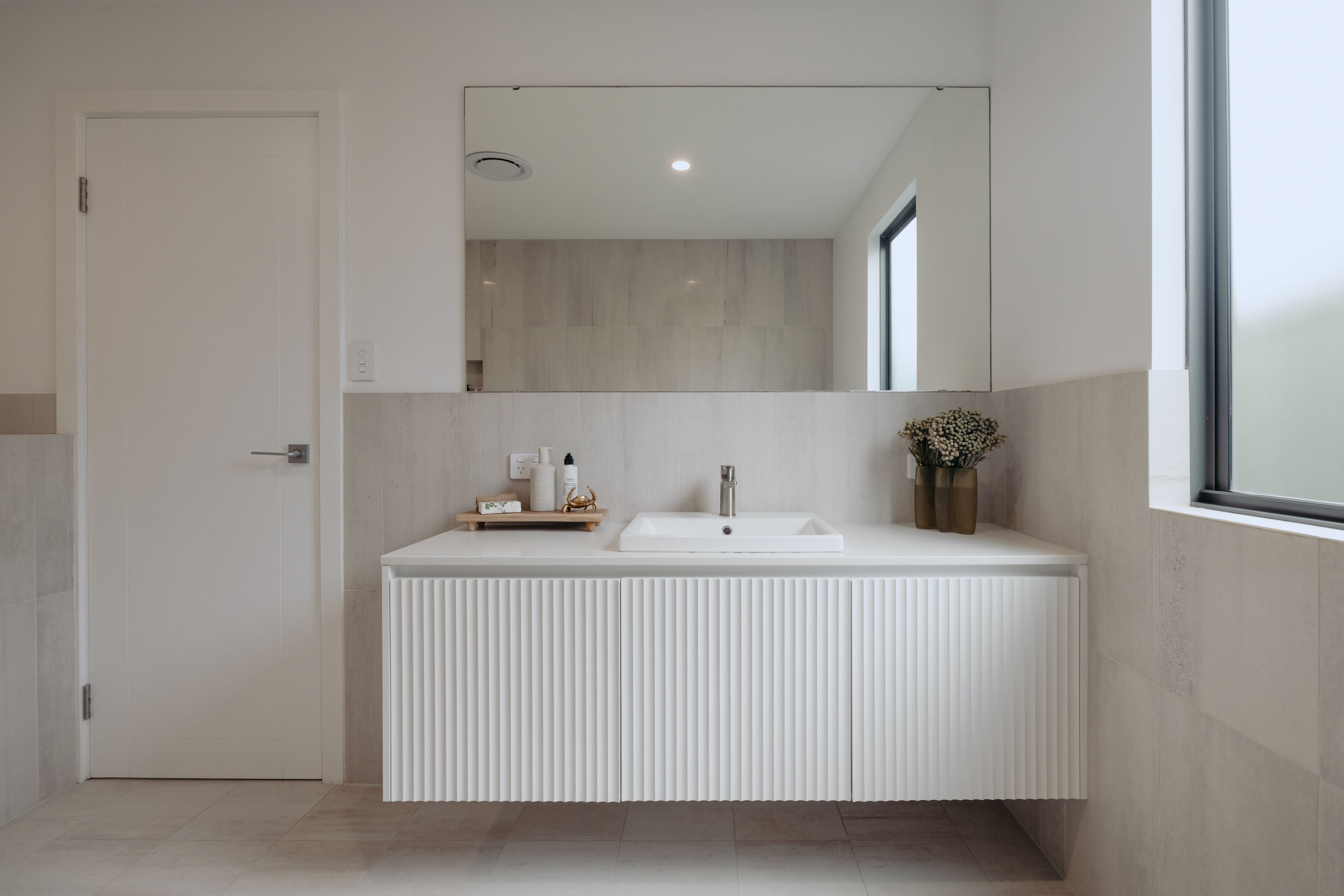 3 Tamarix Crescent — photo 16 of 30