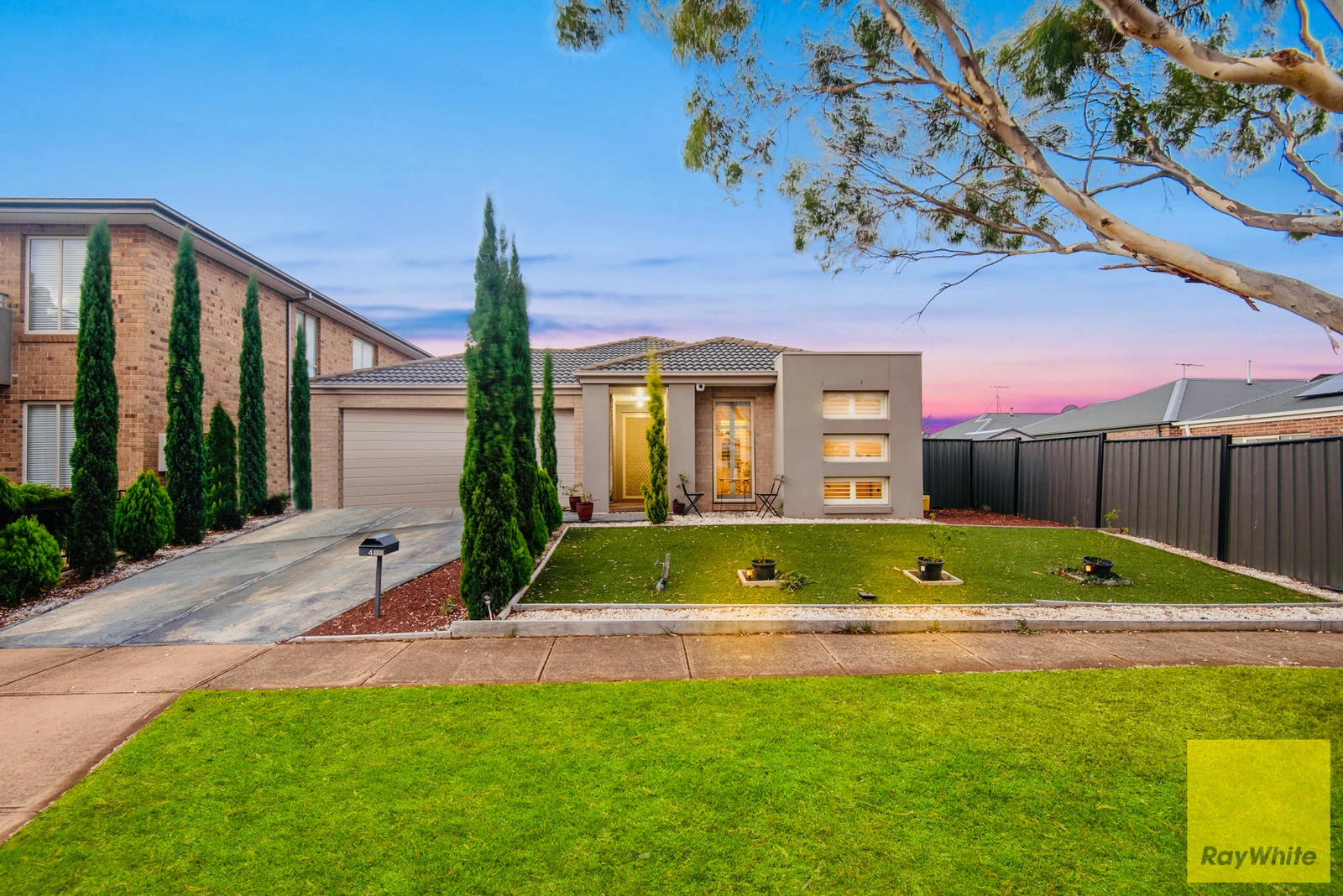 4 Truscott Grove, Point Cook, VIC 3030