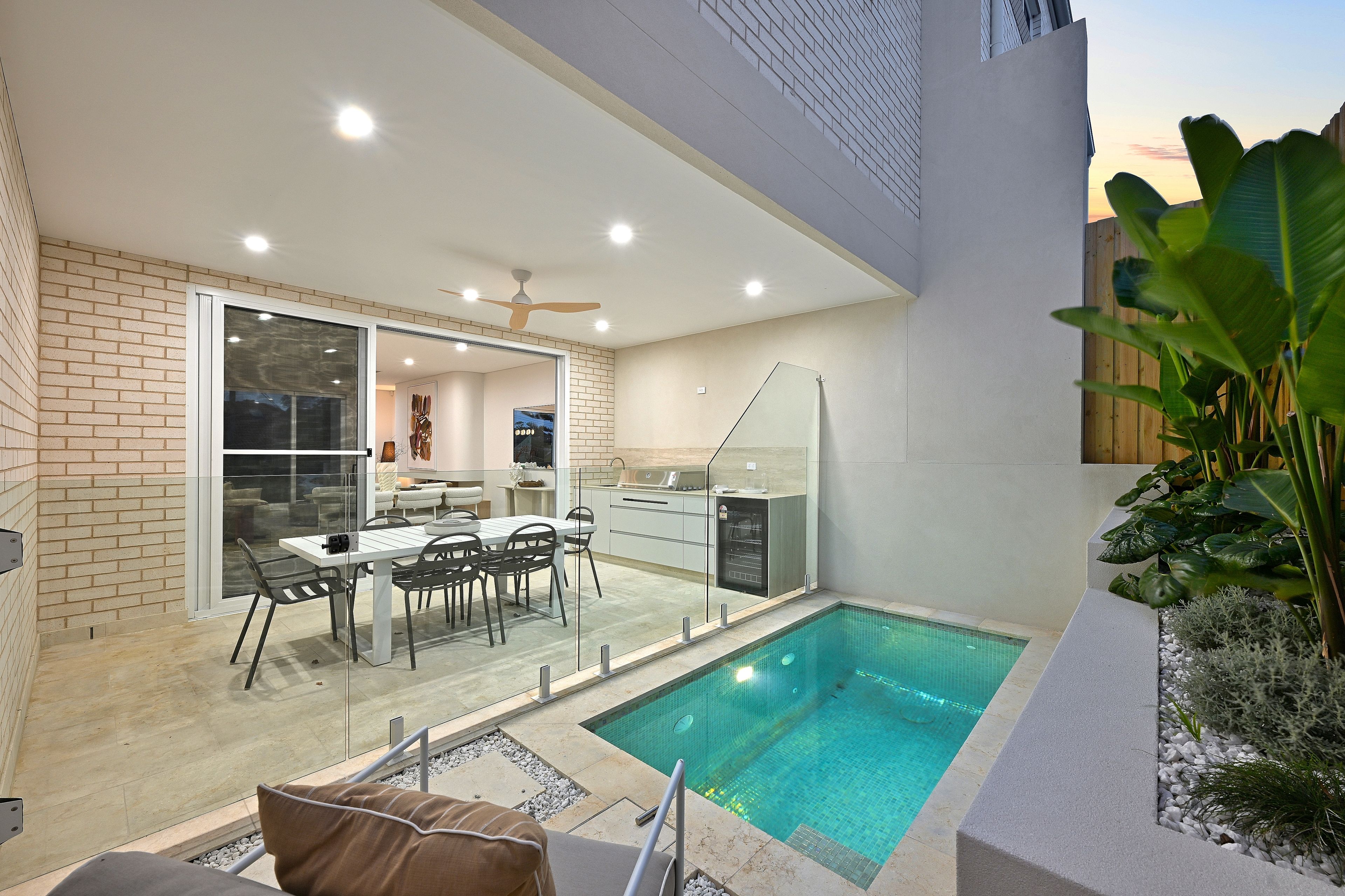 14 Camira Street — photo 10 of 26