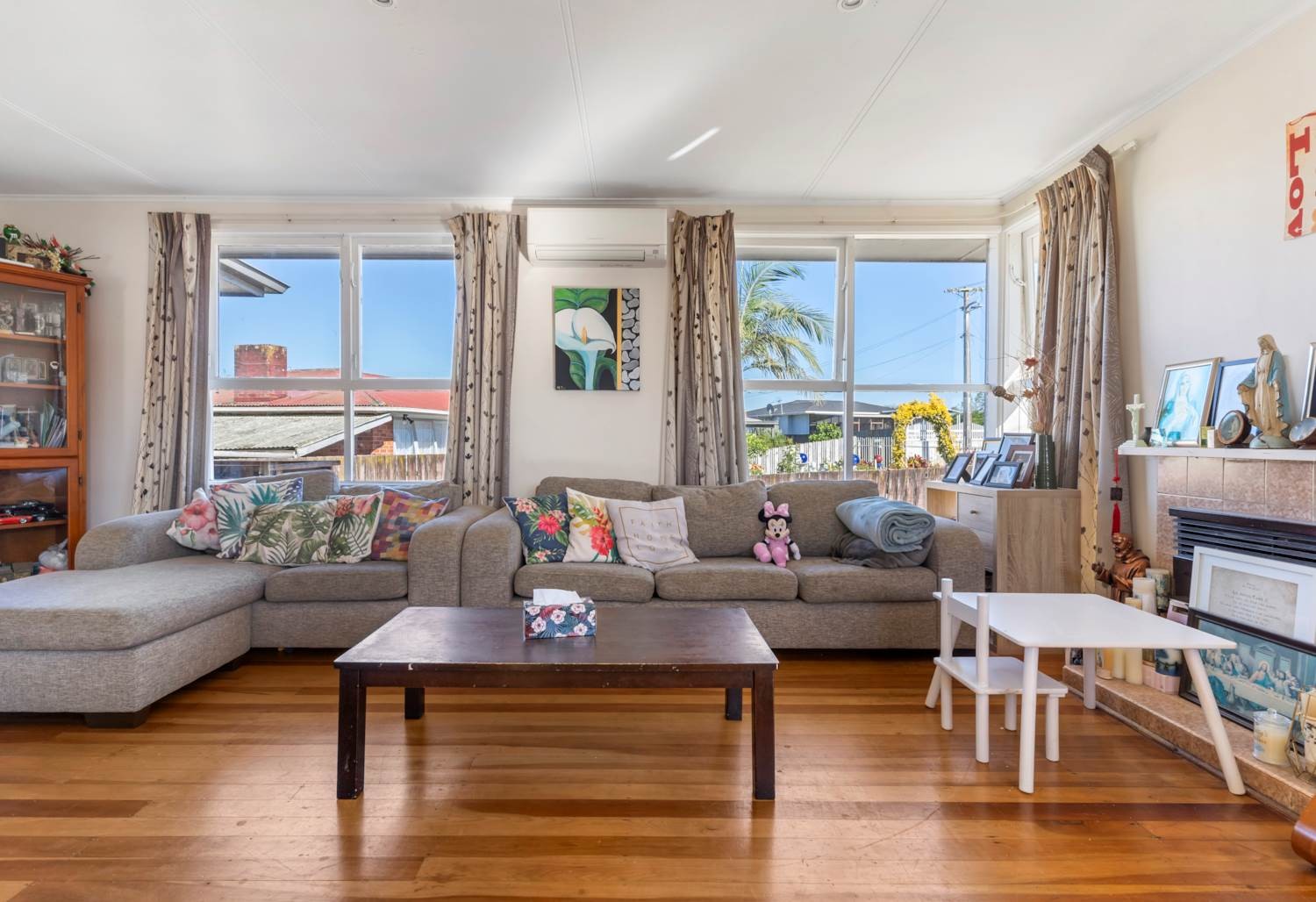 74 Blake Road, Mangere East, Manukau City