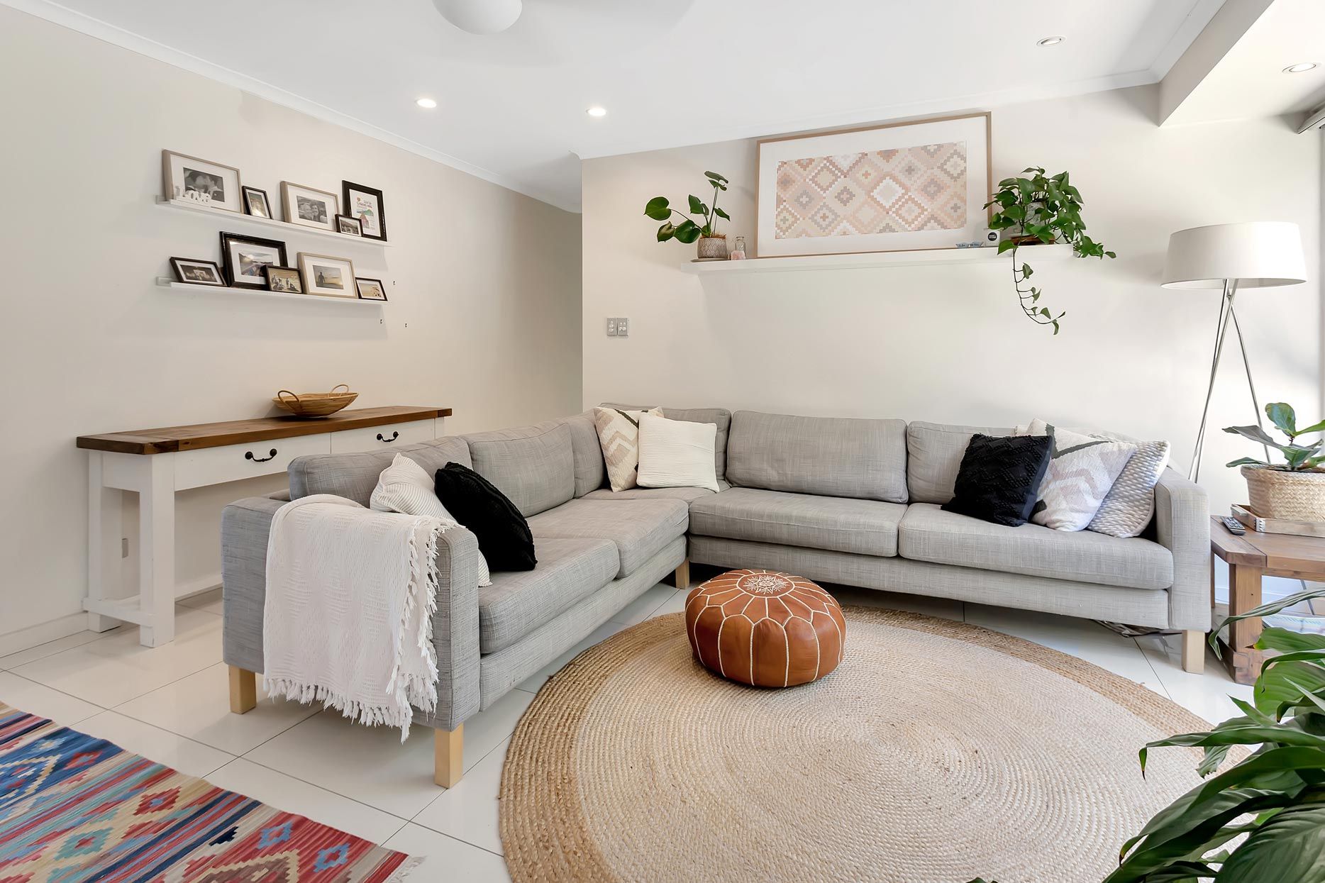 2/5 Callistemon Court, Arundel, QLD 4214