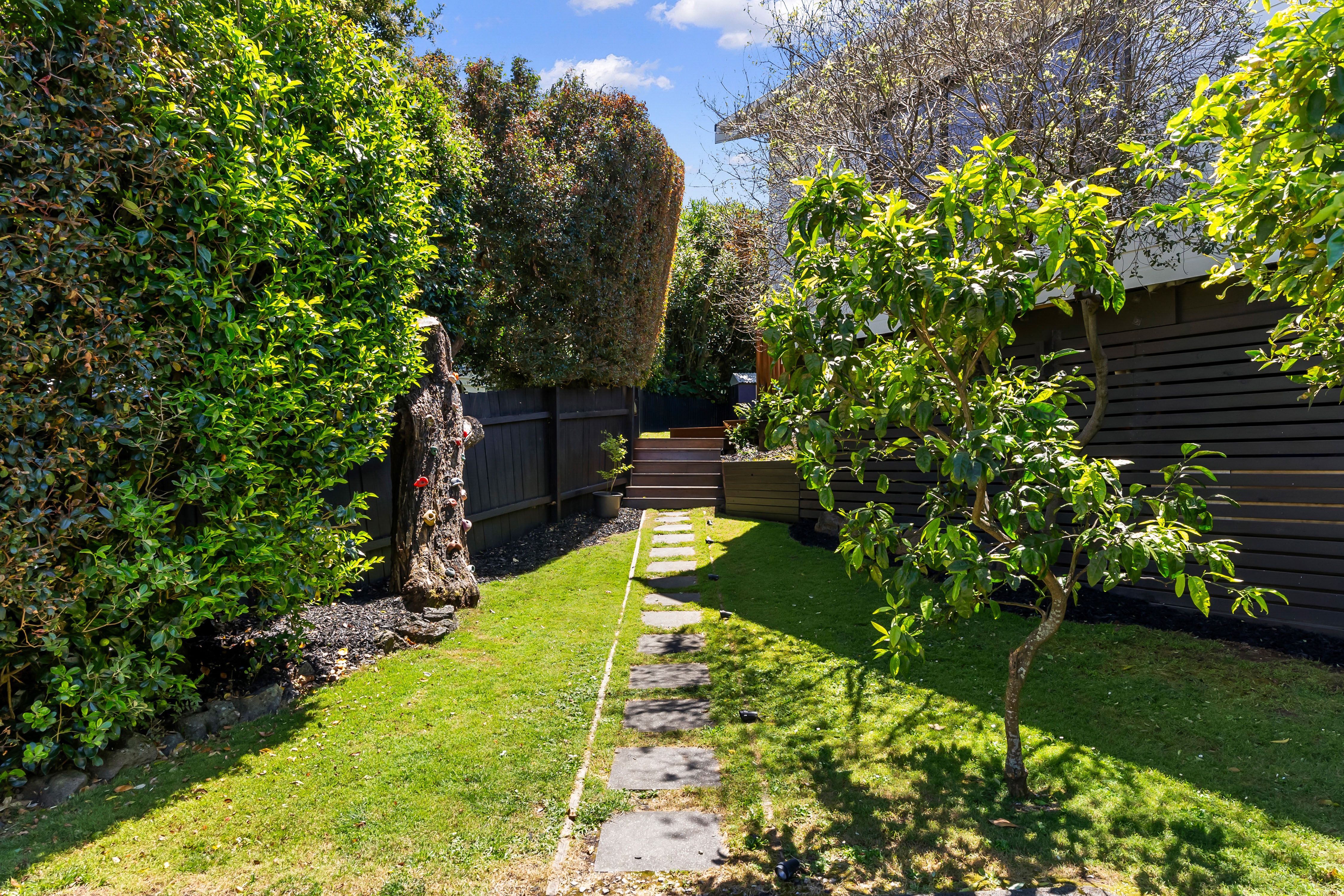 2/7c Hoheria Road, One Tree Hill, Auckland City 1051 - Sold House - Ray ...