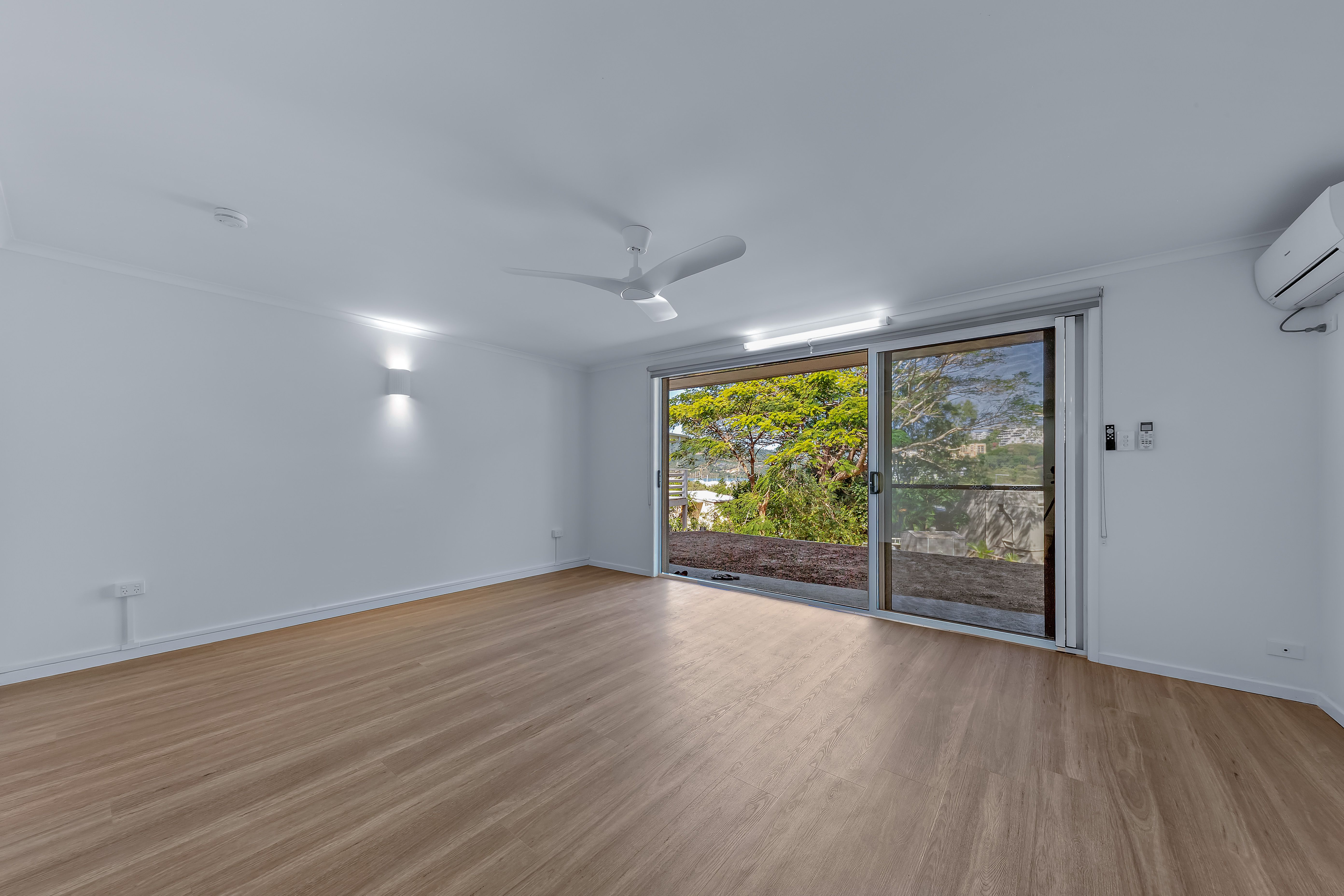 1/5-7 Simmons Street — photo 7 of 14