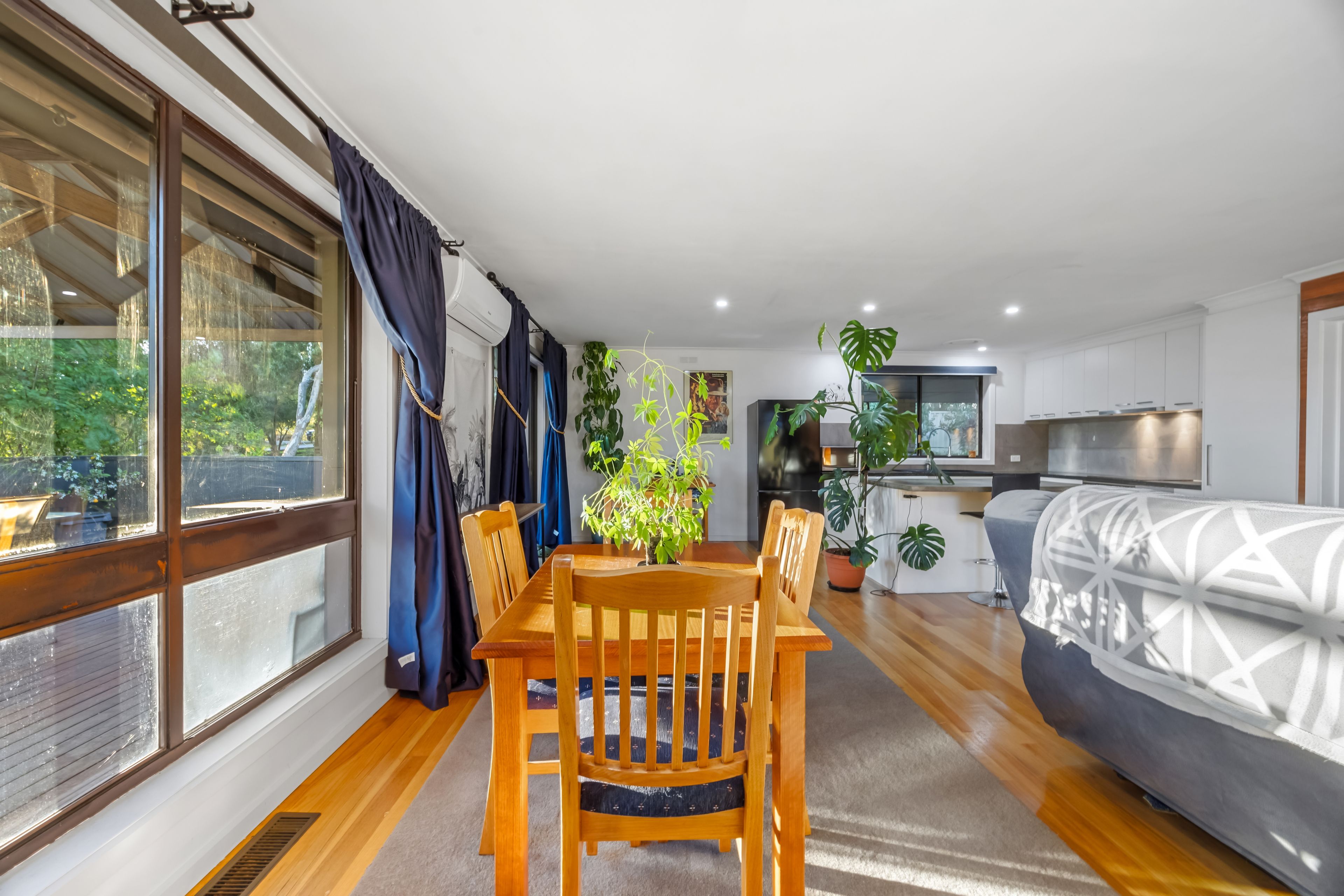 10 Ditchfield Road — photo 11 of 30
