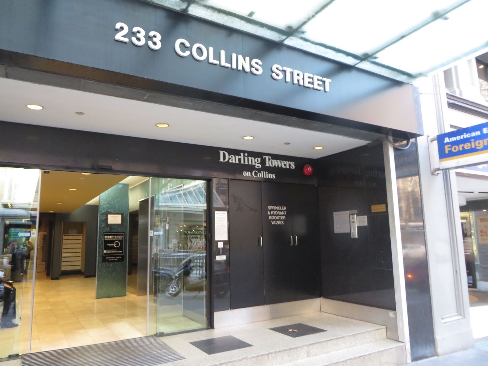 407/233 Collins Street — photo 9 of 11