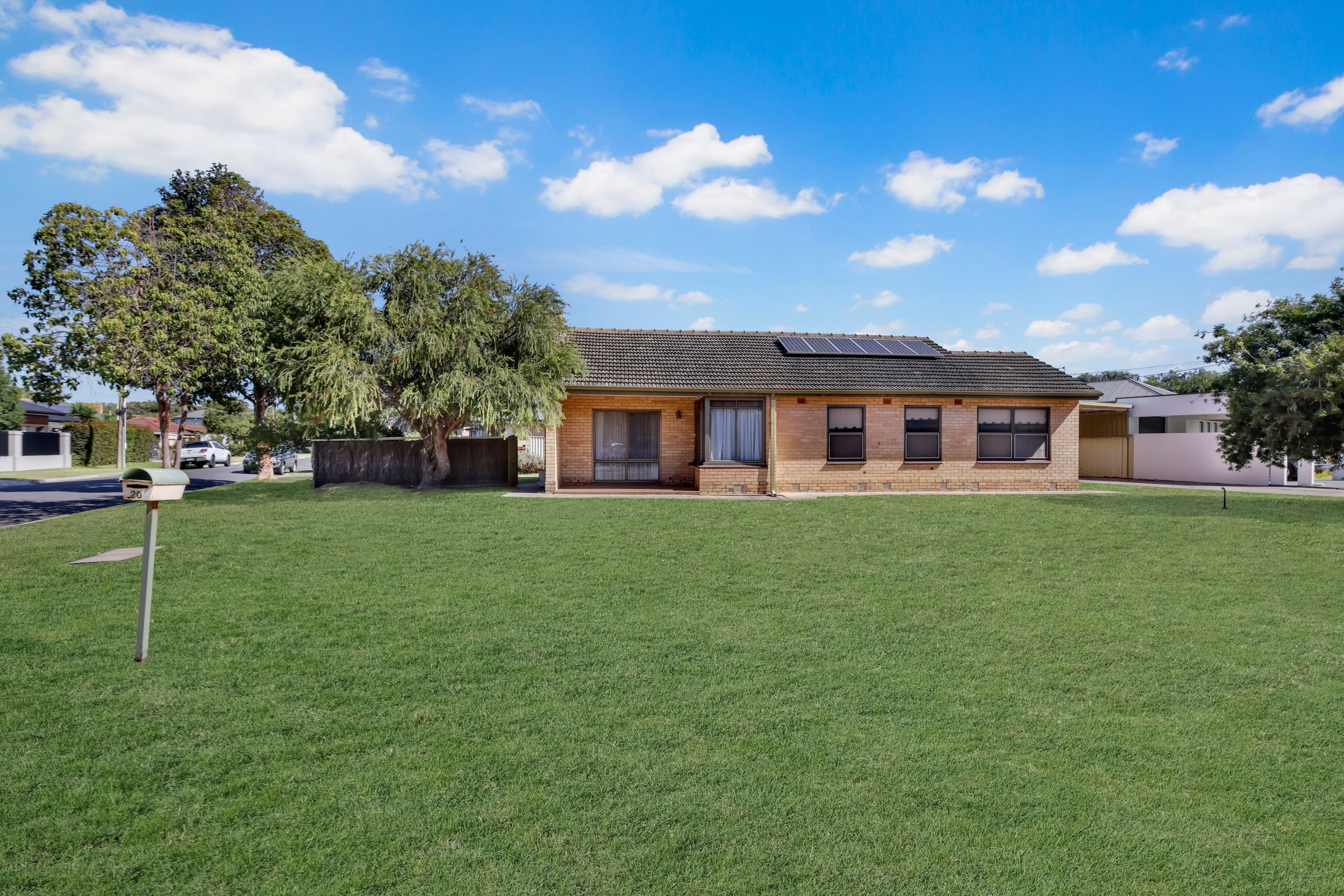 20 Hobart Road, Henley Beach South SA 5022