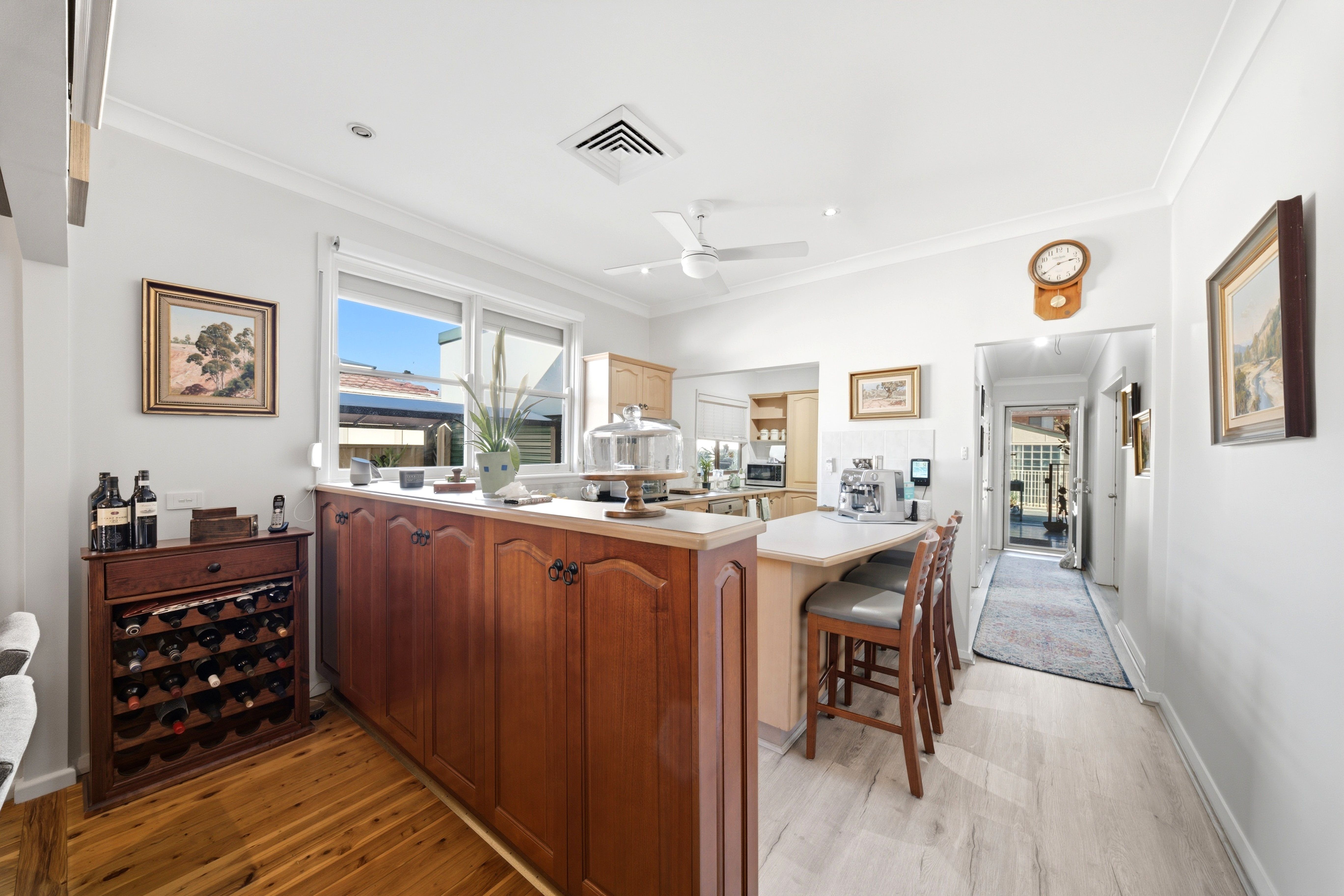 16 Brown Street — photo 8 of 19