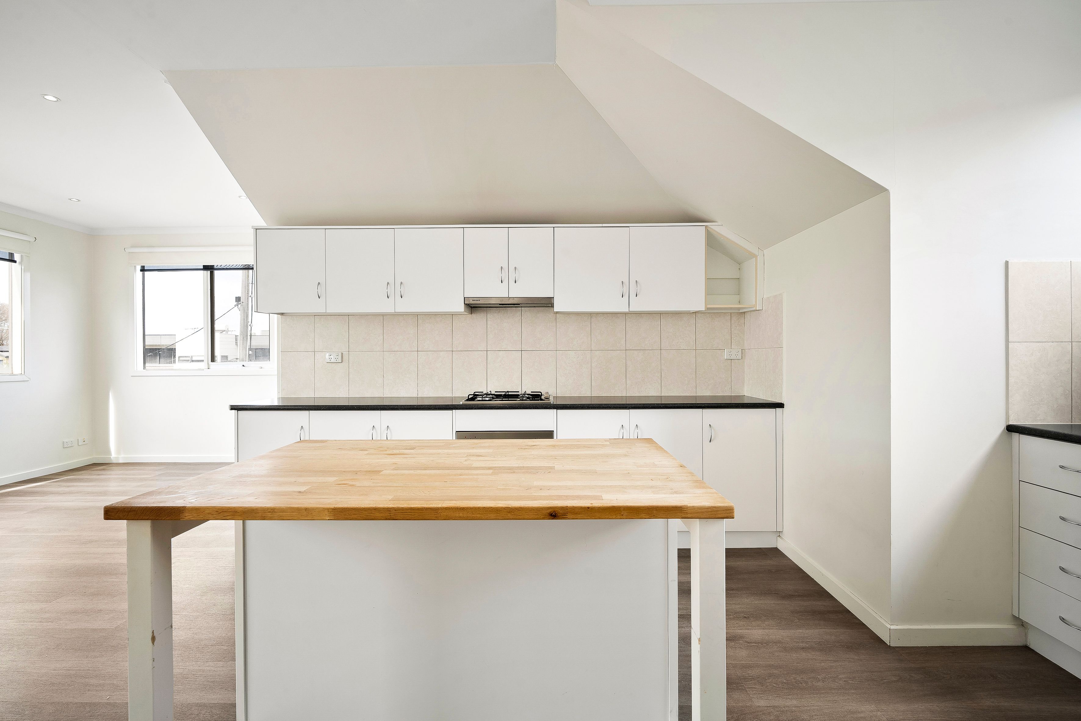 1/12 Murrell Street — photo 9 of 15