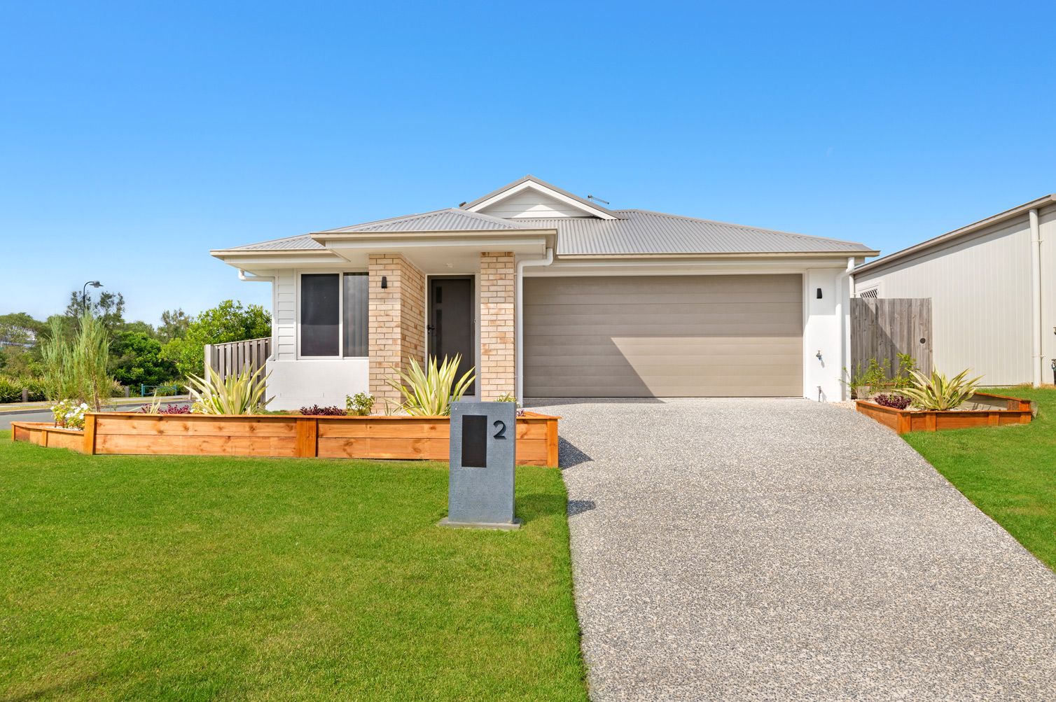 2 Woodrose Circuit, Pimpama QLD 4209