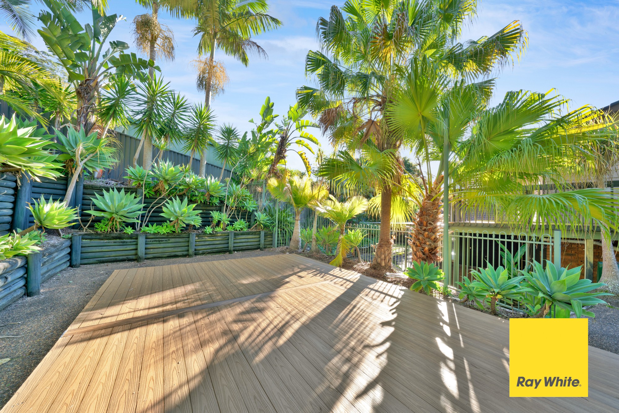 4 Hakea Close, Wyoming, NSW 2250