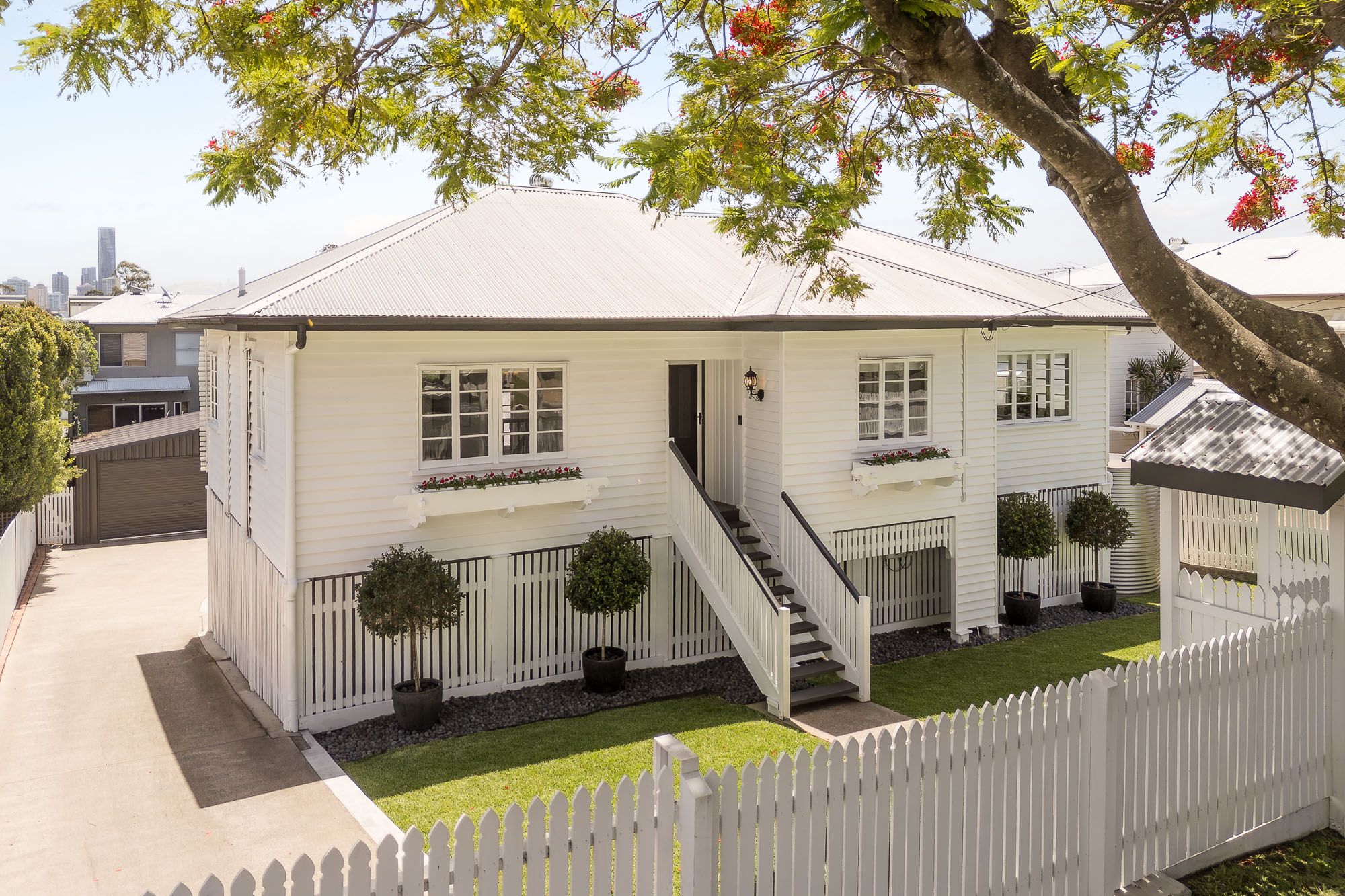 108 Philip Street, Hawthorne QLD 4171
