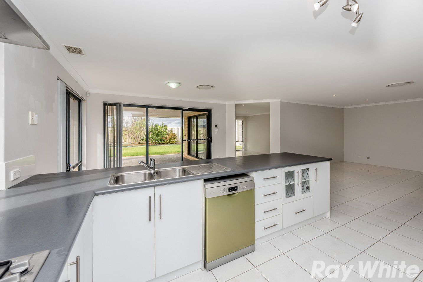 4 Essie Street, Wandina, WA 6530