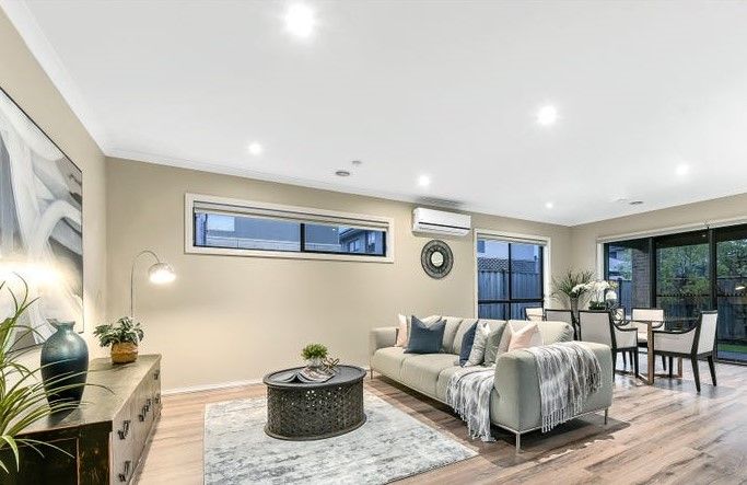 17 Brookhouse Street, Clyde North, VIC 3978