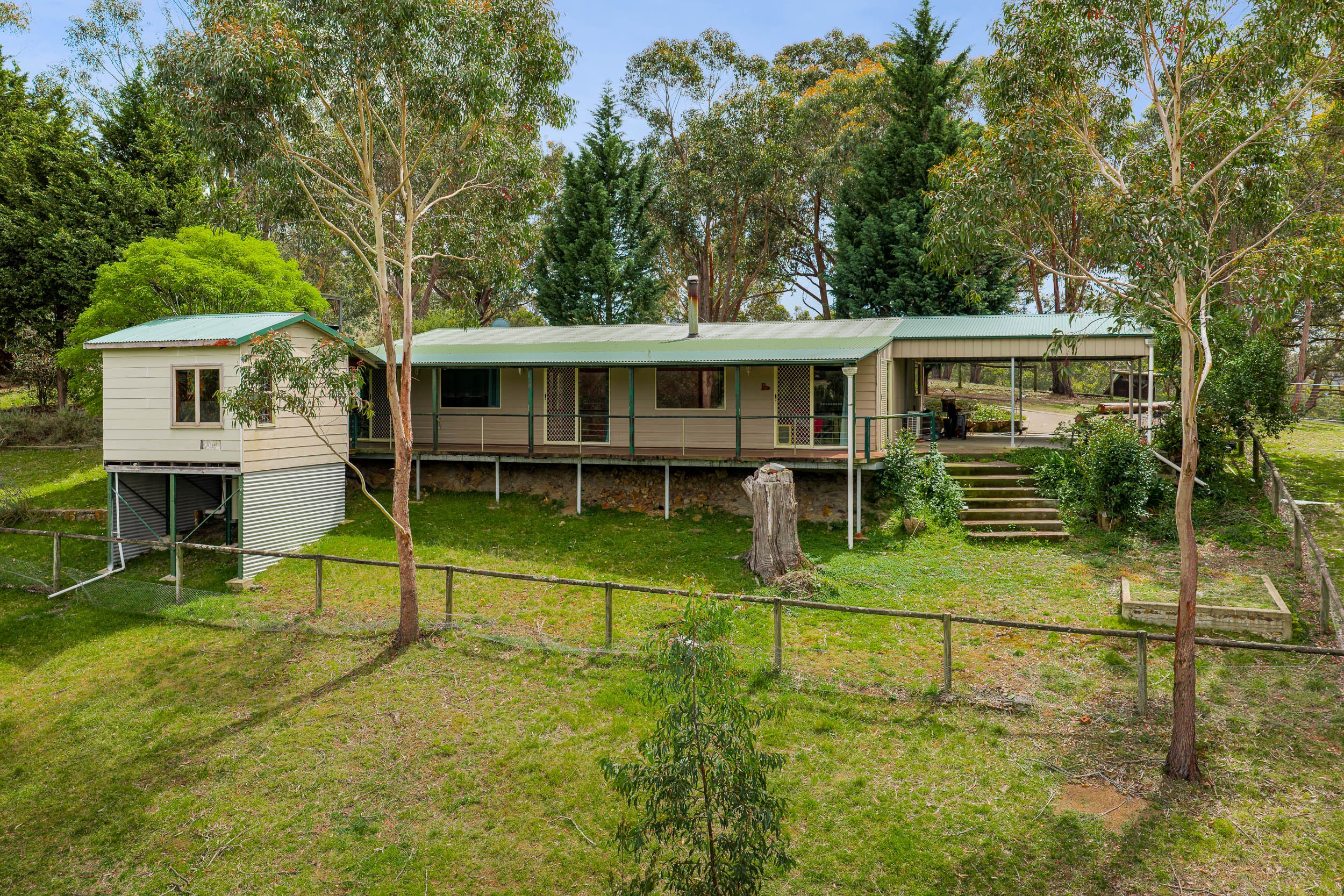 208 Narelle Lane, Greenwich Park, NSW 2580