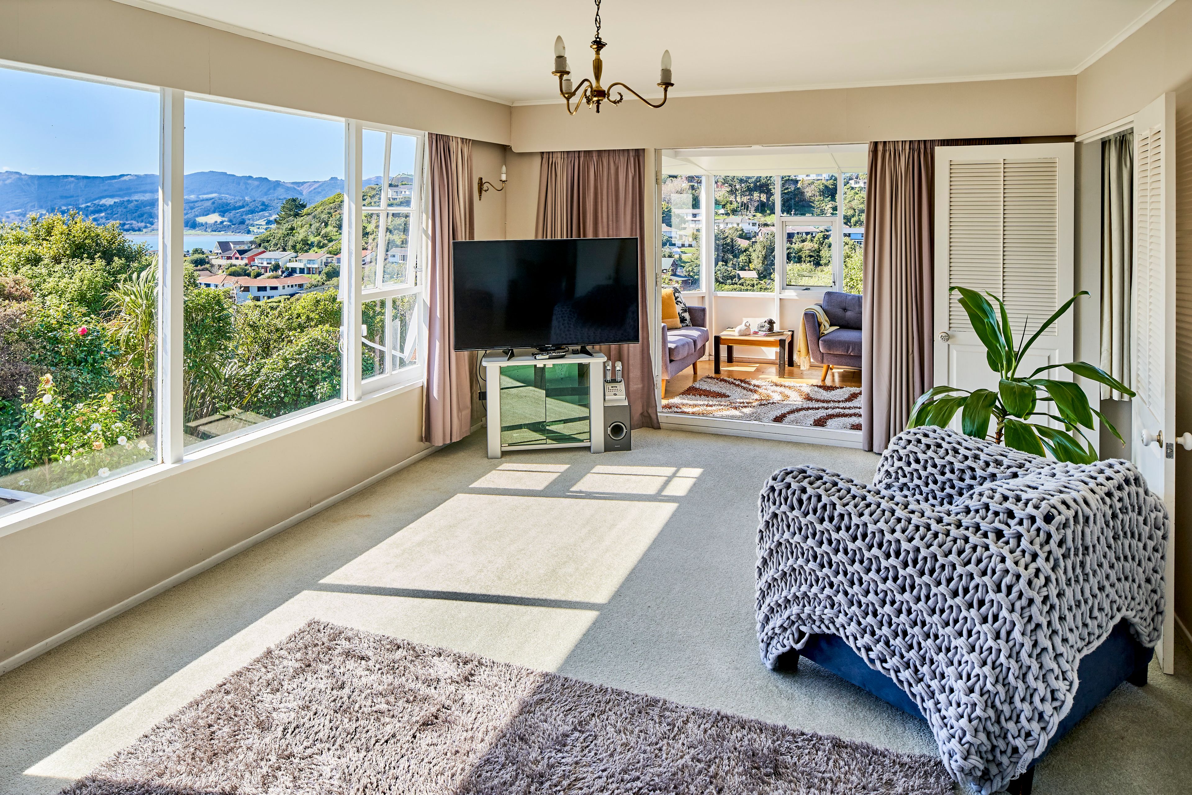 152 Kahu Road, Paremata, Porirua City