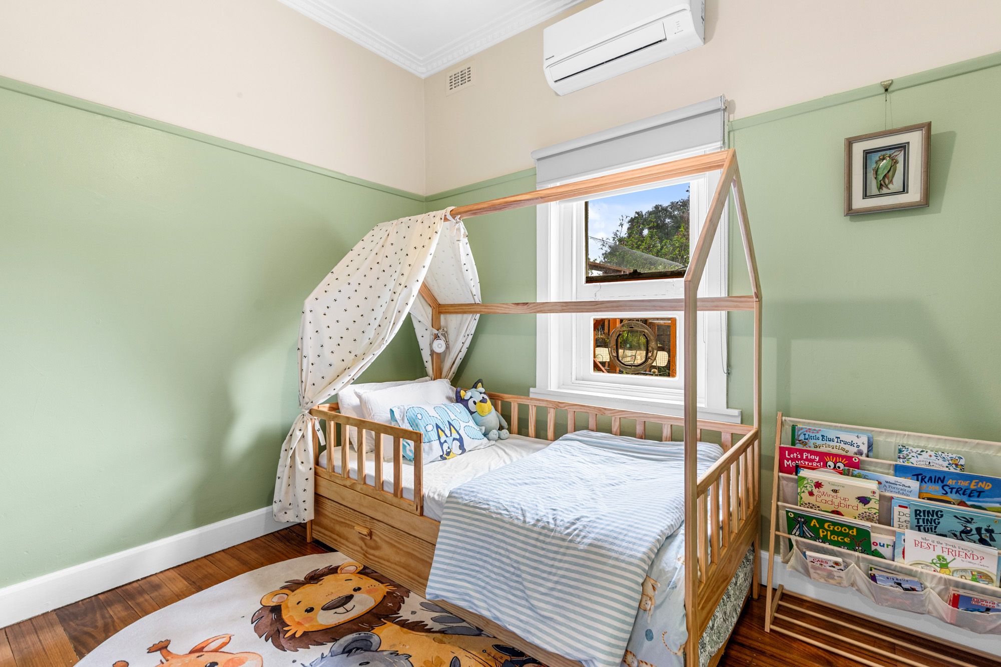 16 Carter Crescent — photo 9 of 17